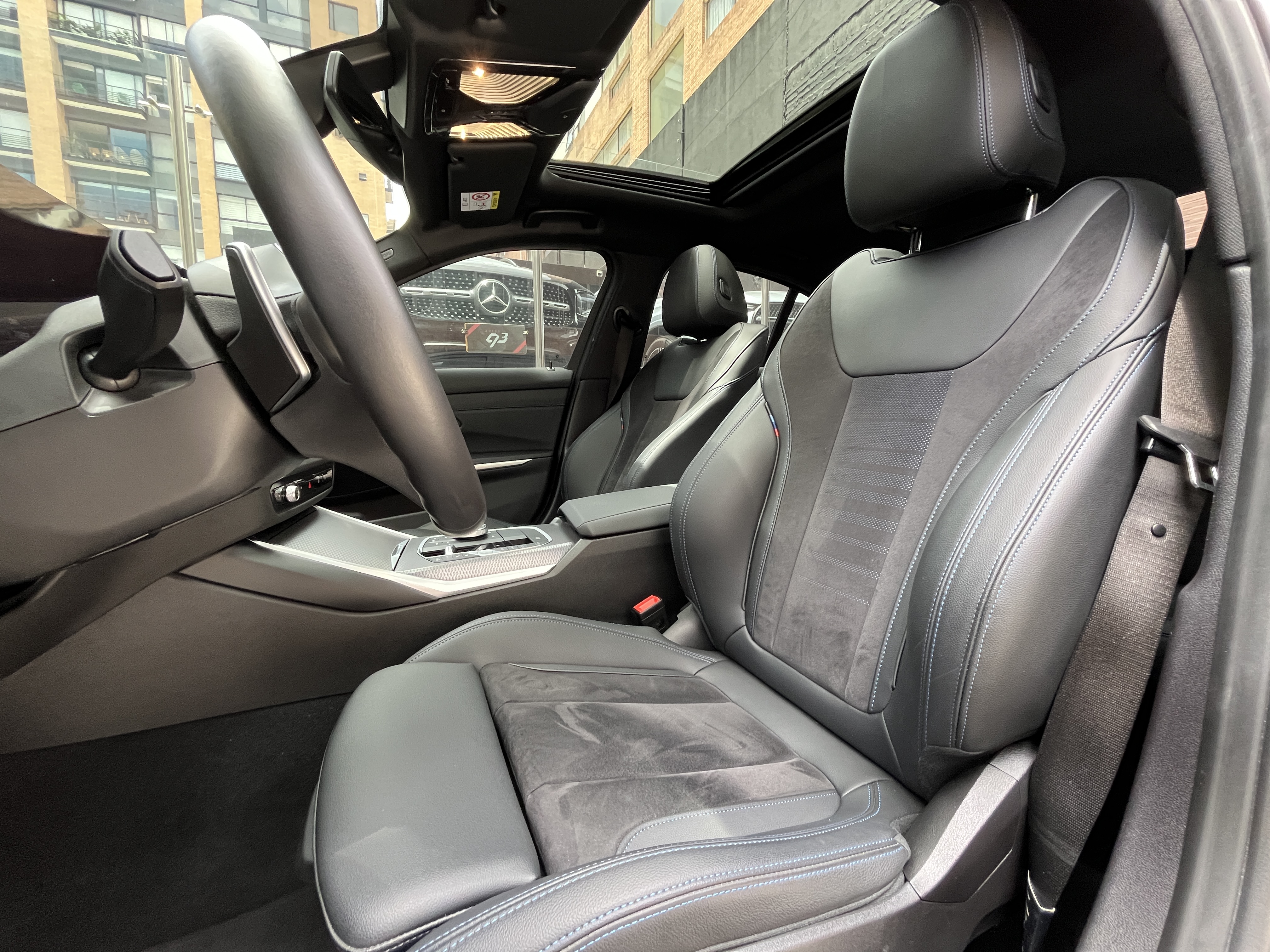 BMW 330E 2024