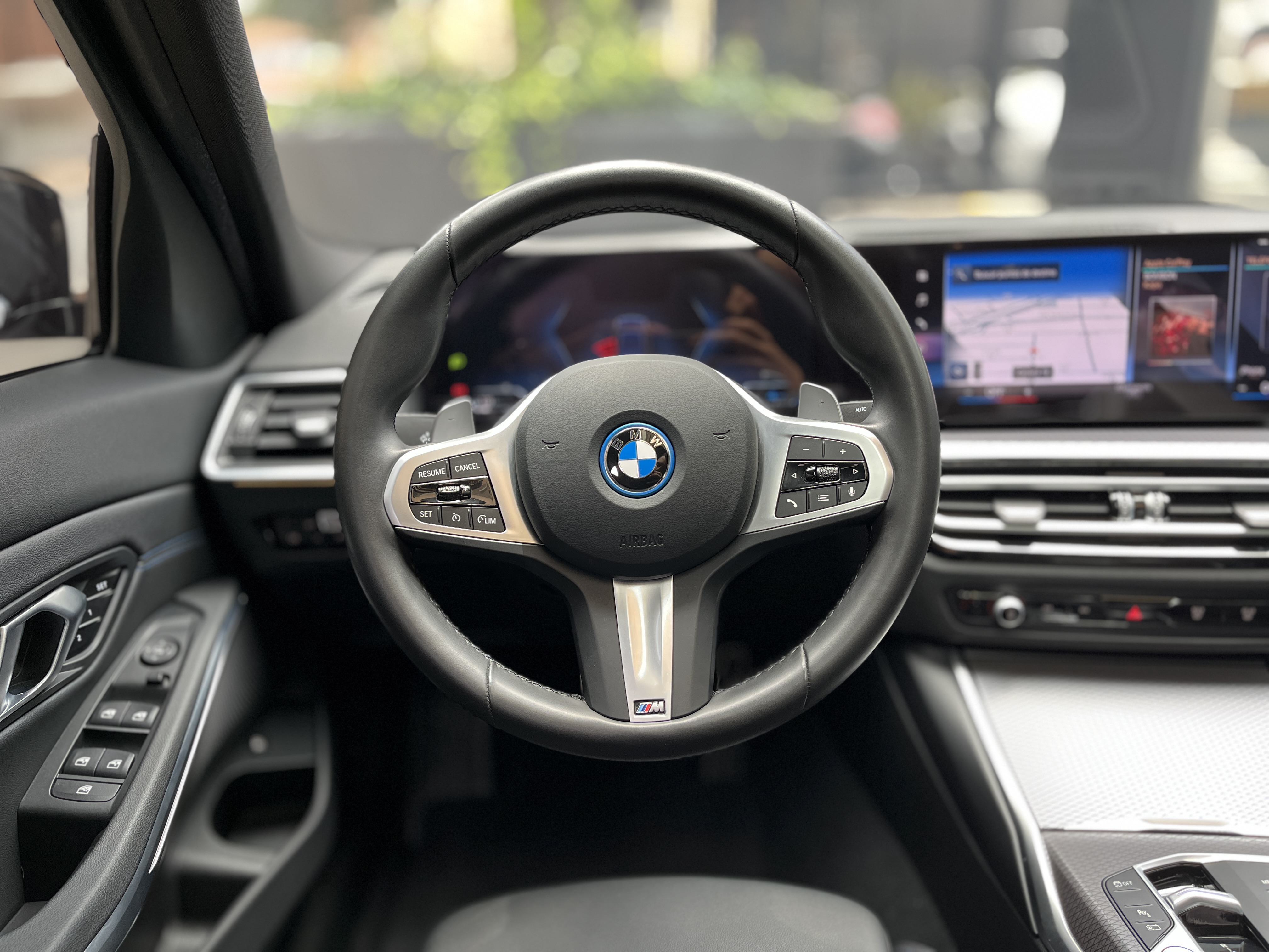 BMW 330E 2024