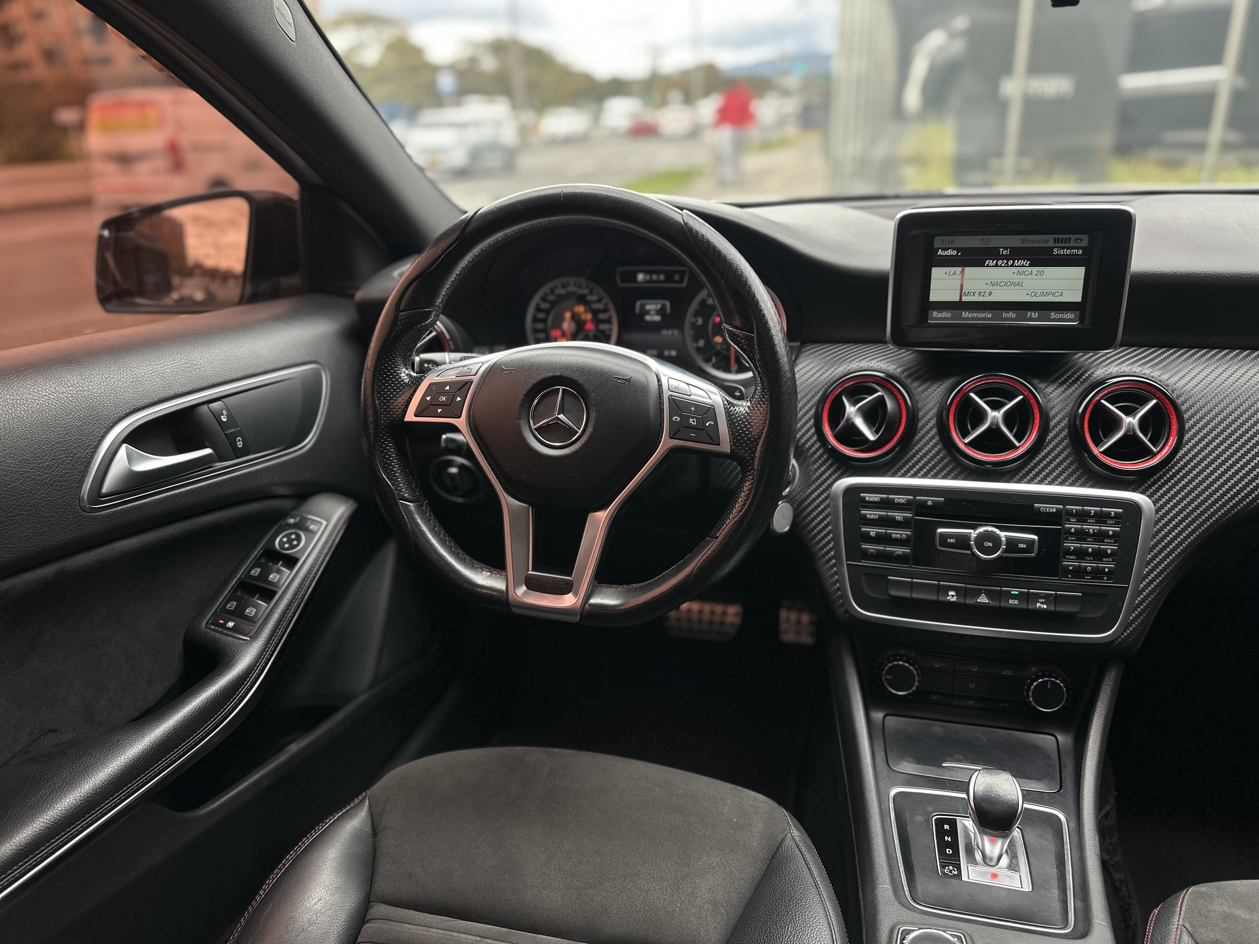 MERCEDES-BENZ A45 AMG 2014