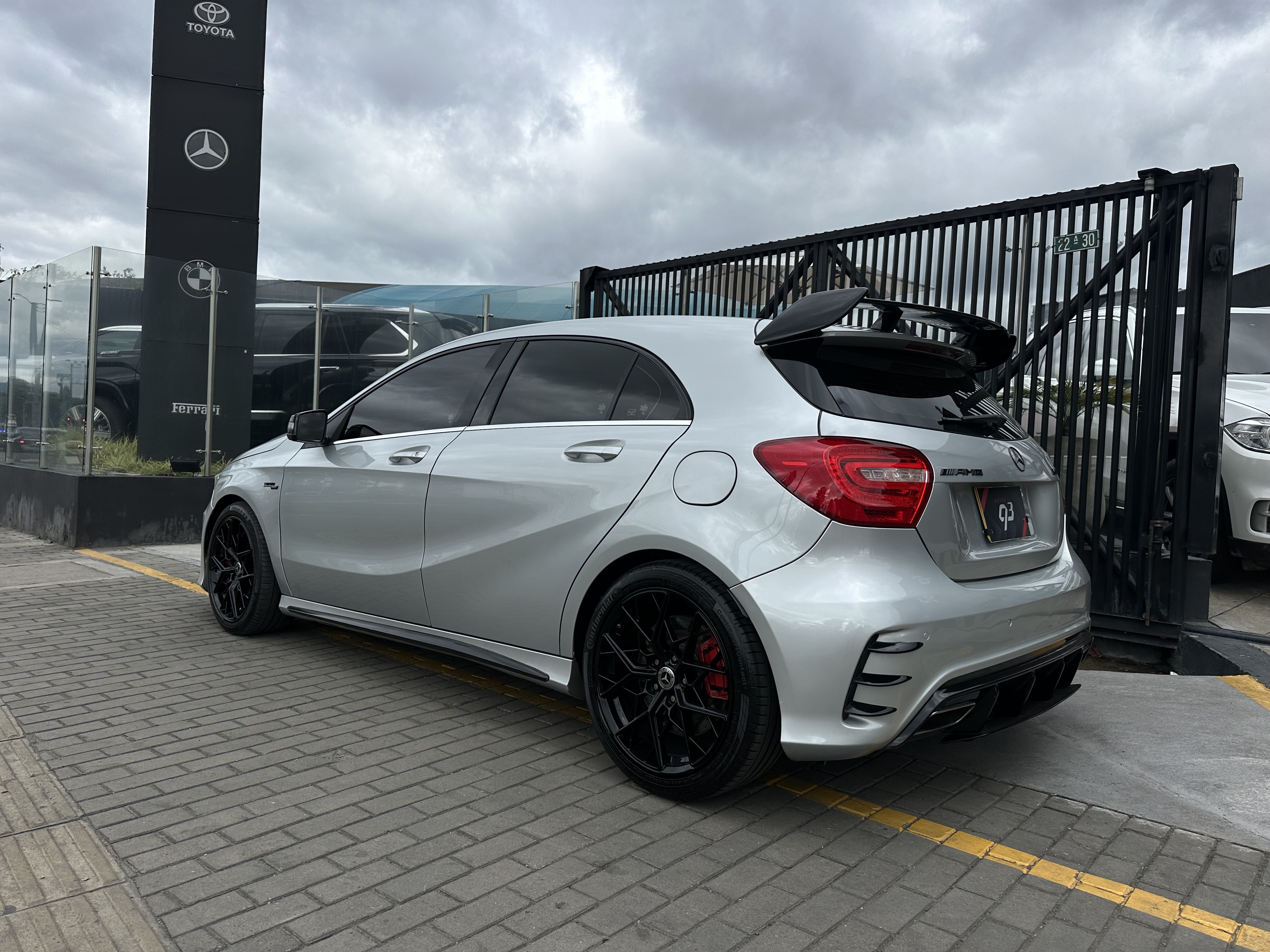 MERCEDES-BENZ A45 AMG 2014
