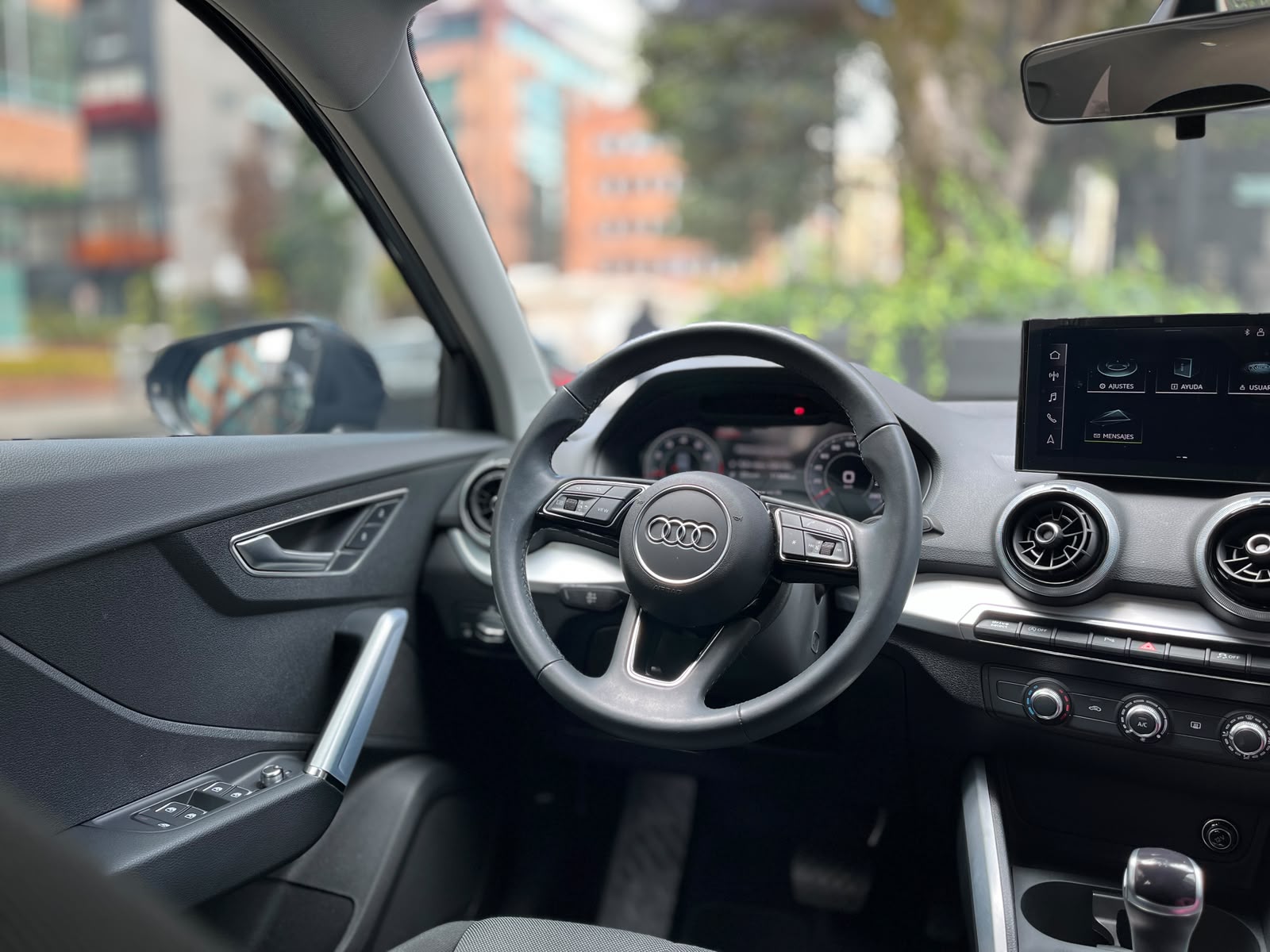 AUDI Q2 2025