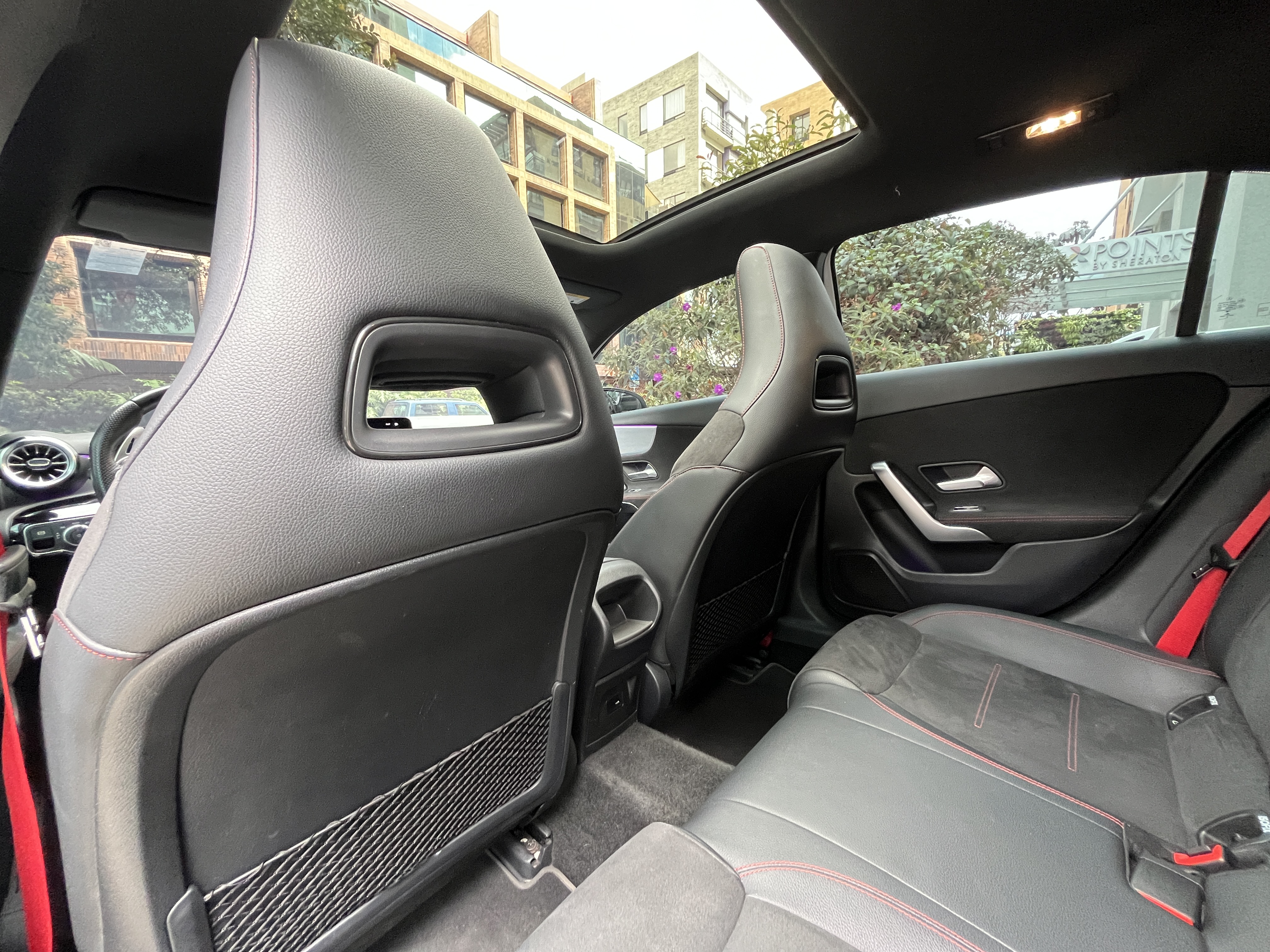 MERCEDES-BENZ A35 2022