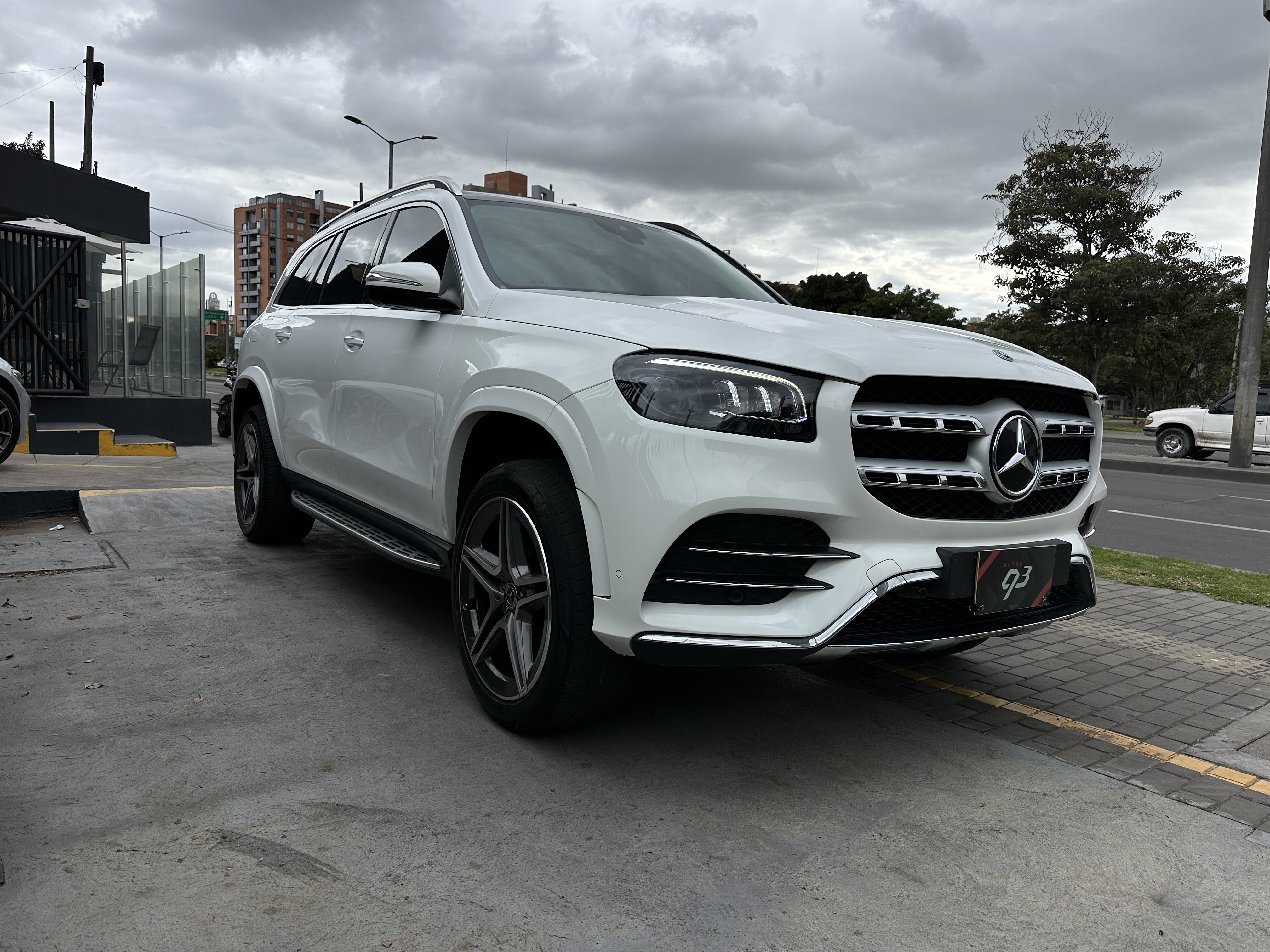 MERCEDES-BENZ GLS450 4MATIC 2022