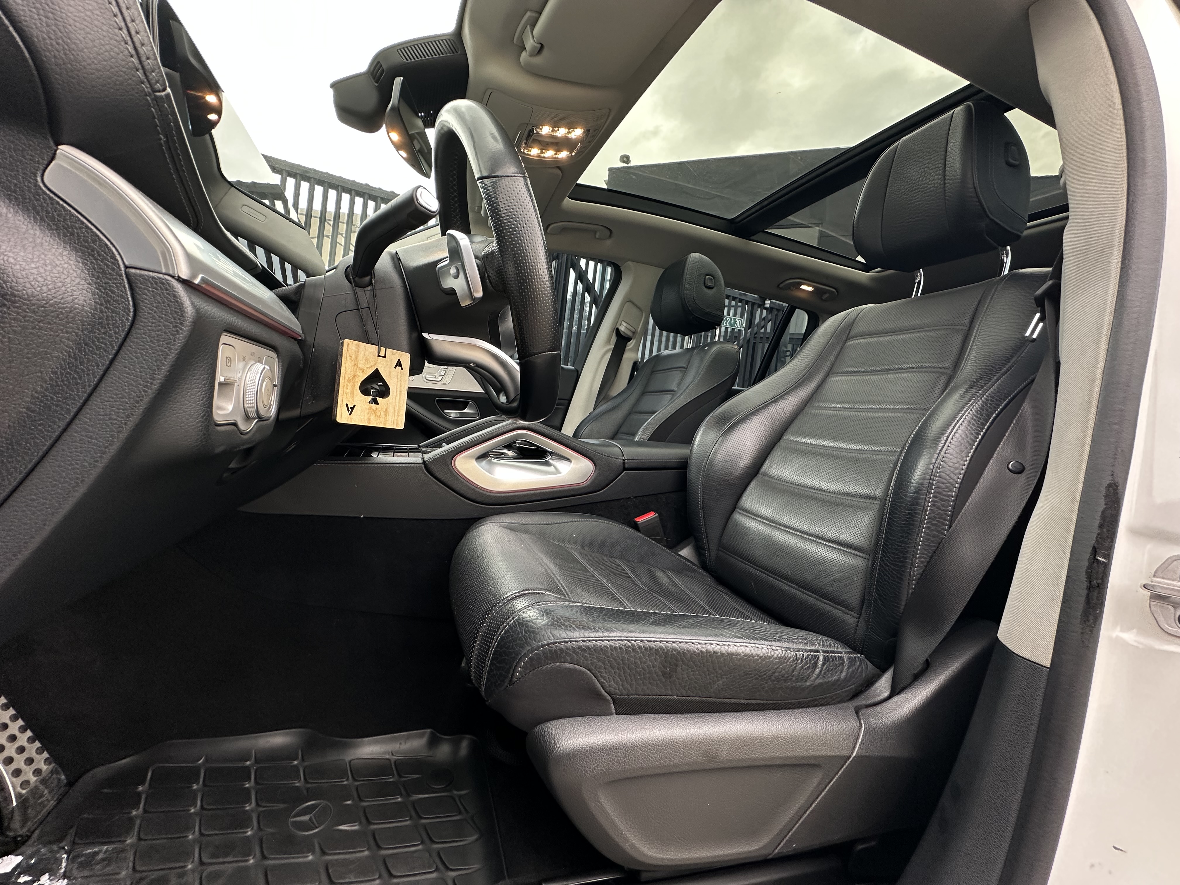 MERCEDES-BENZ GLS450 4MATIC 2022