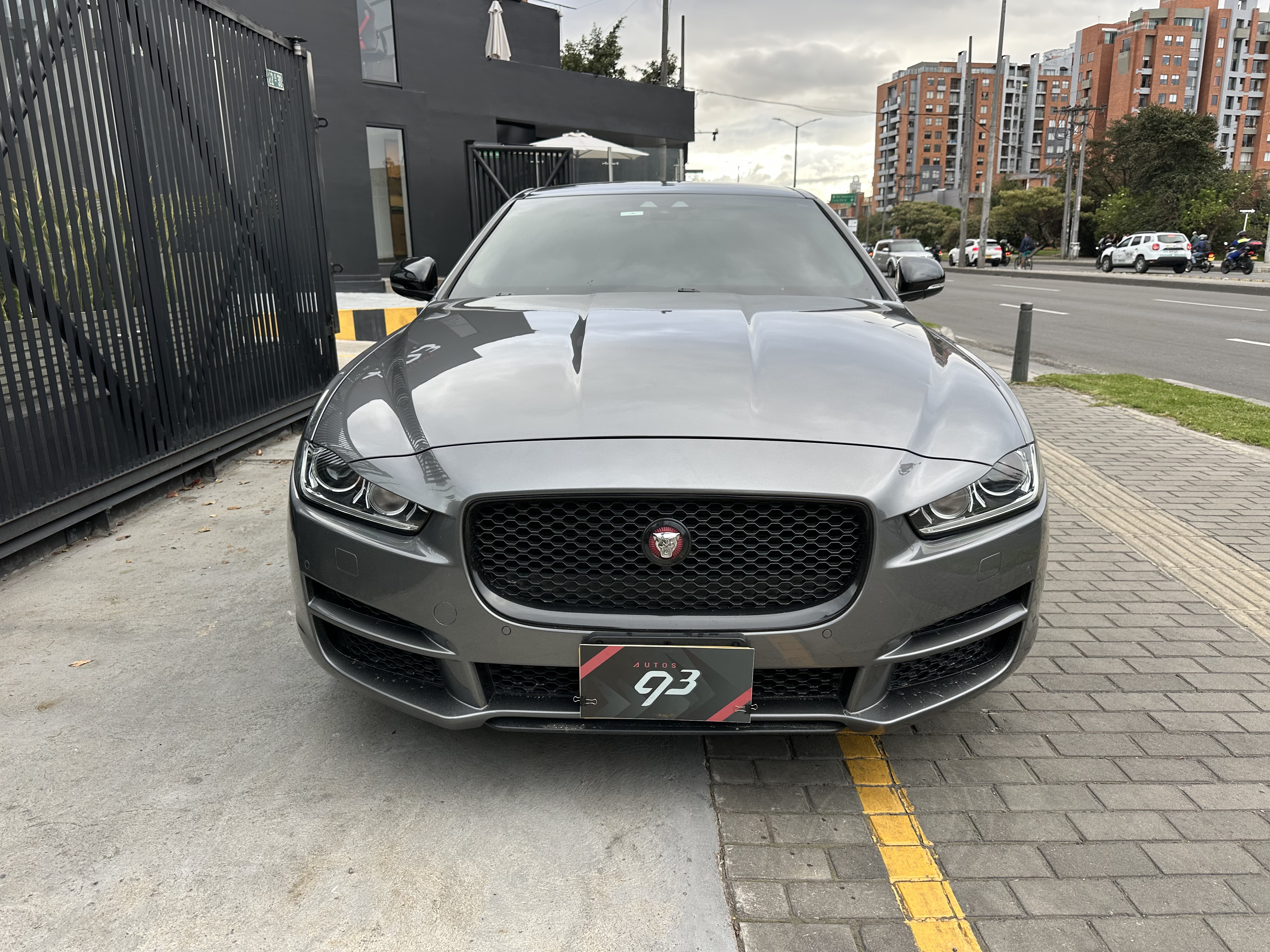 JAGUAR XE PRESTIGE 2018