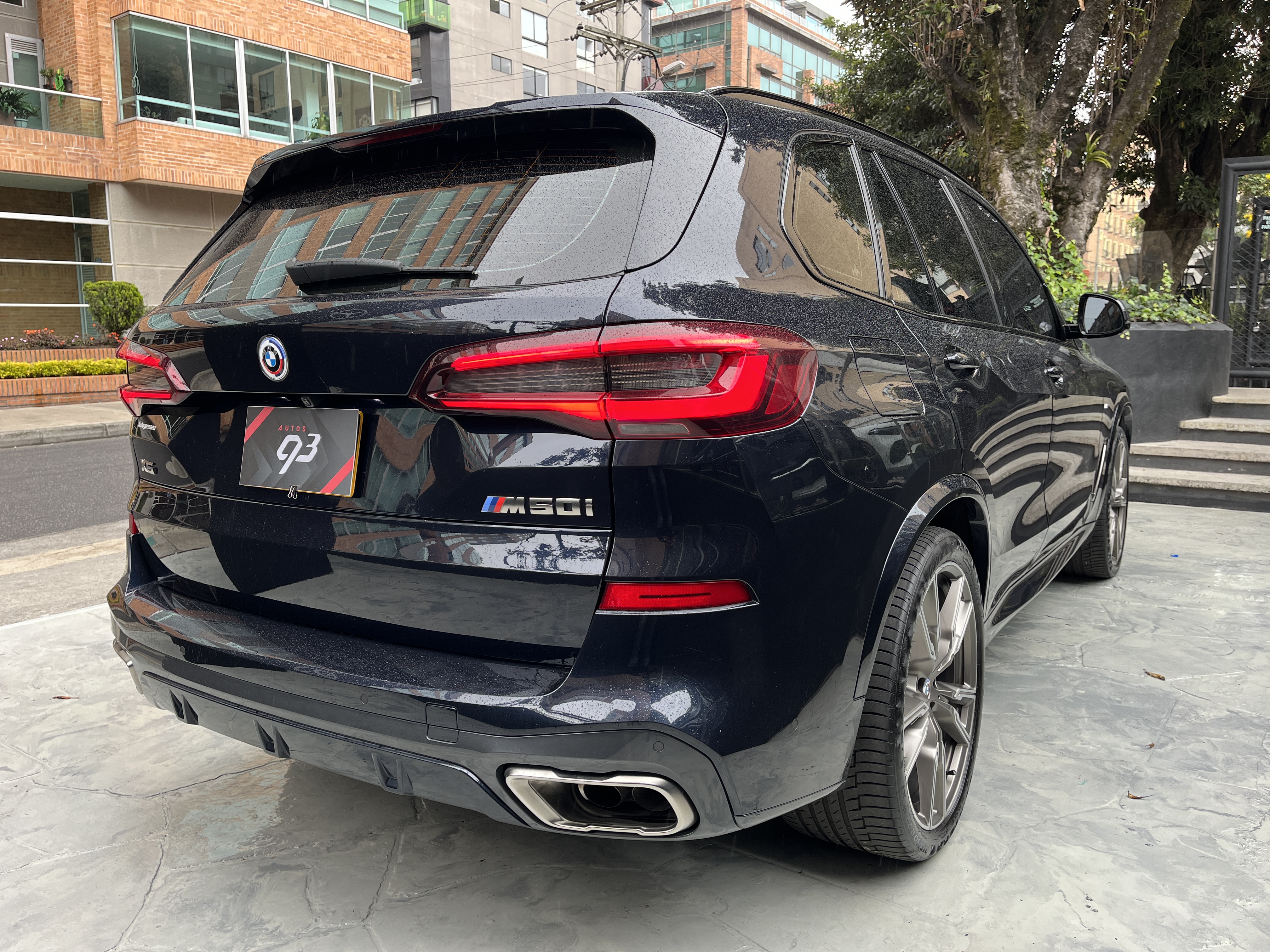 BMW X5 M50I 2023