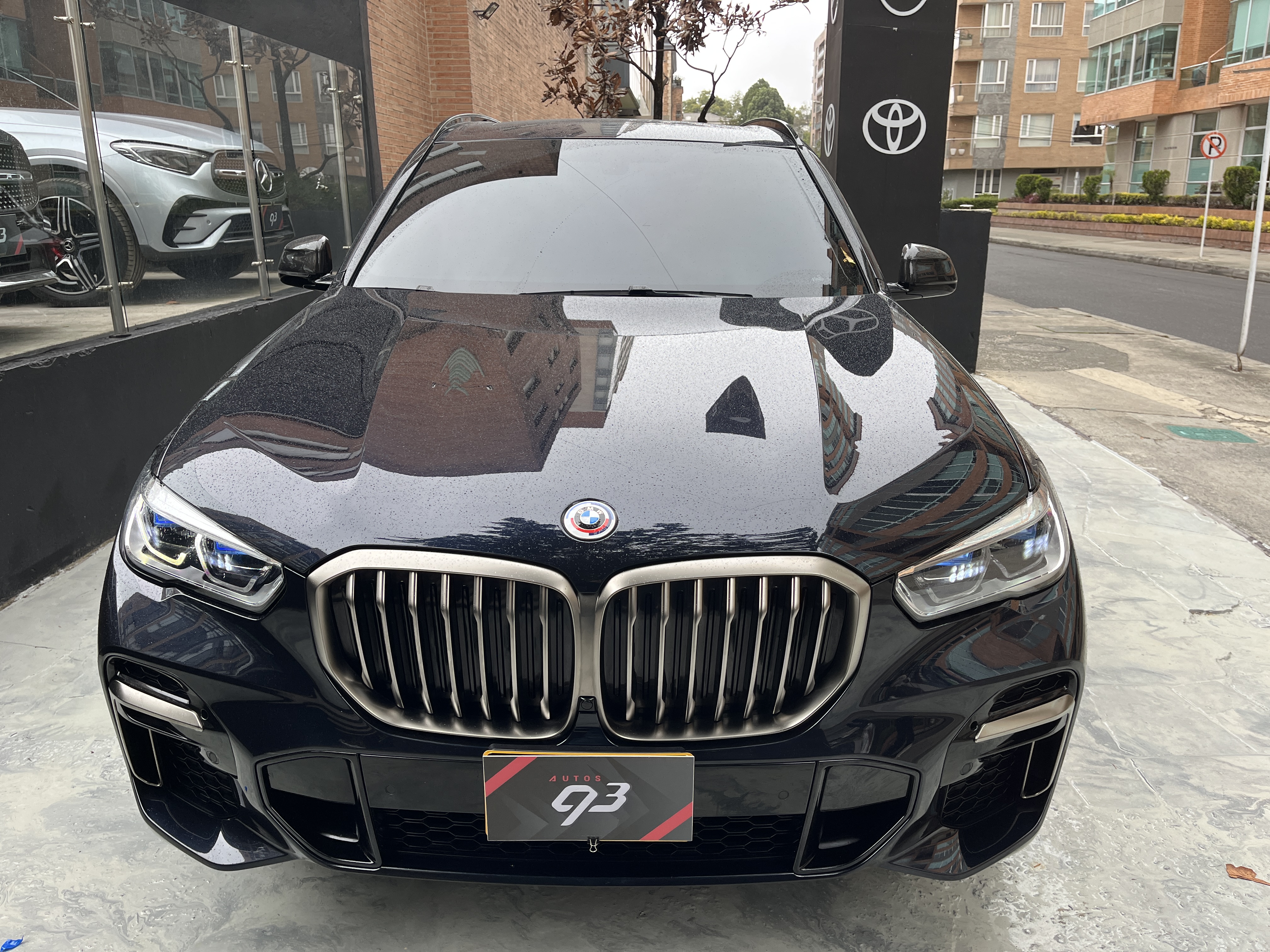 BMW X5 M50I 2023