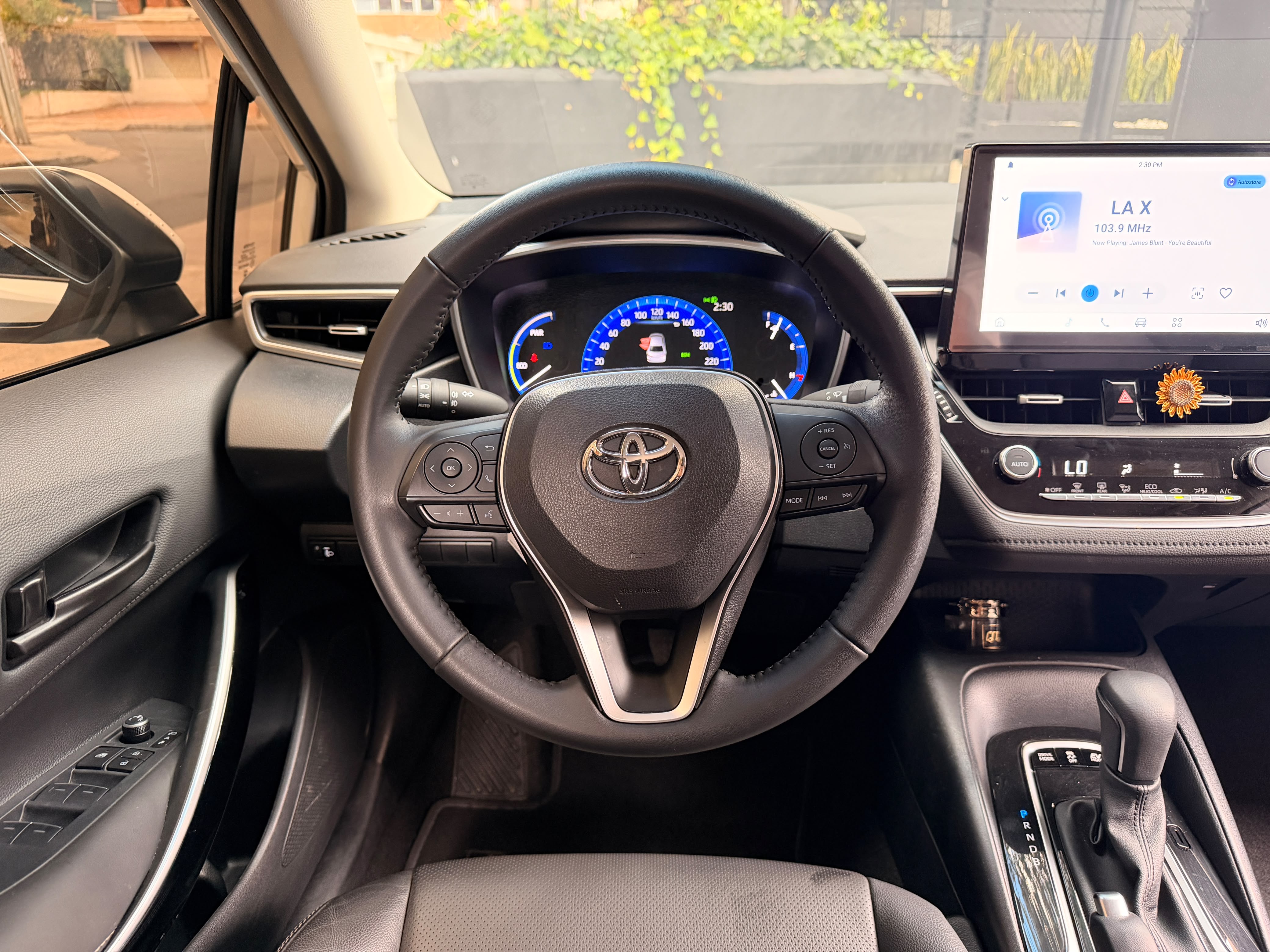 TOYOTA COROLLA XEI 2025