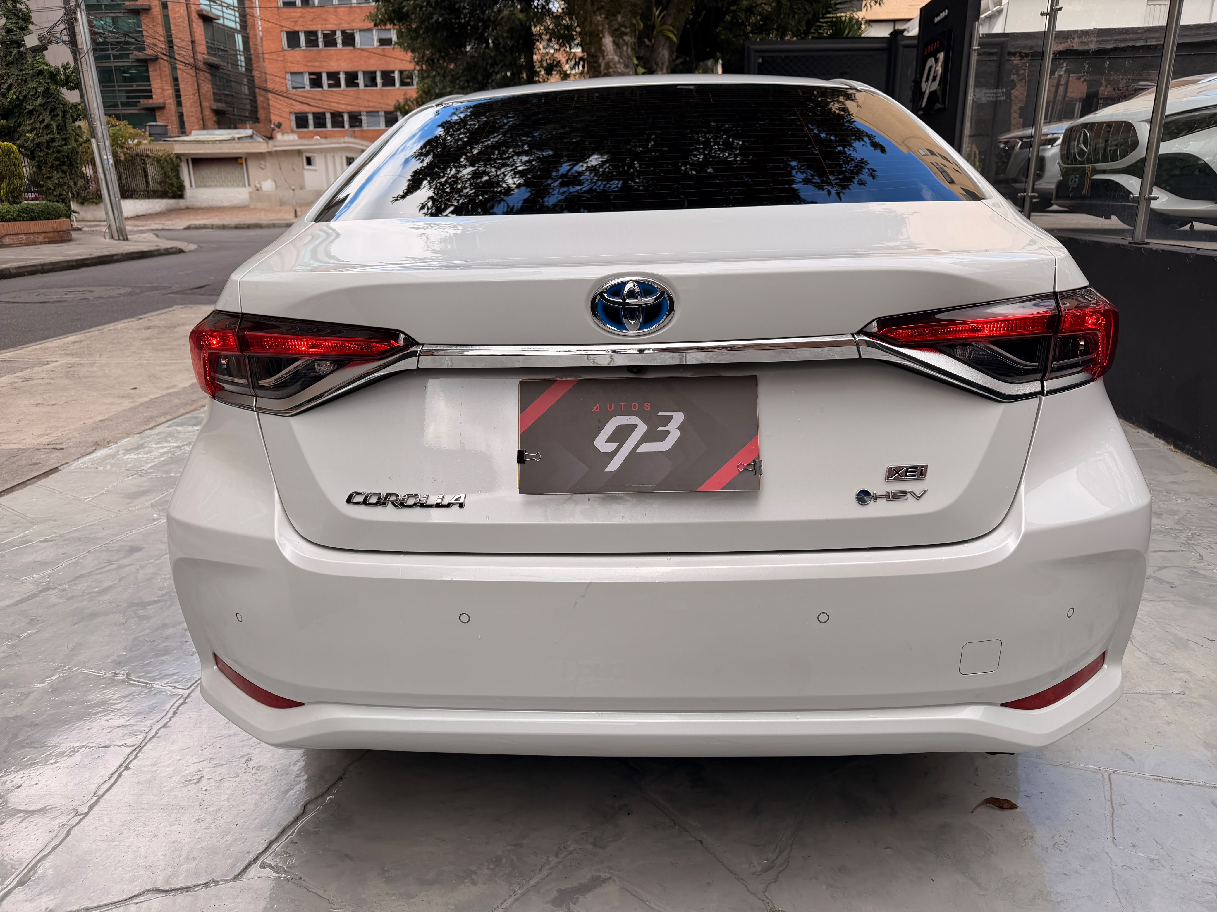 TOYOTA COROLLA XEI 2025
