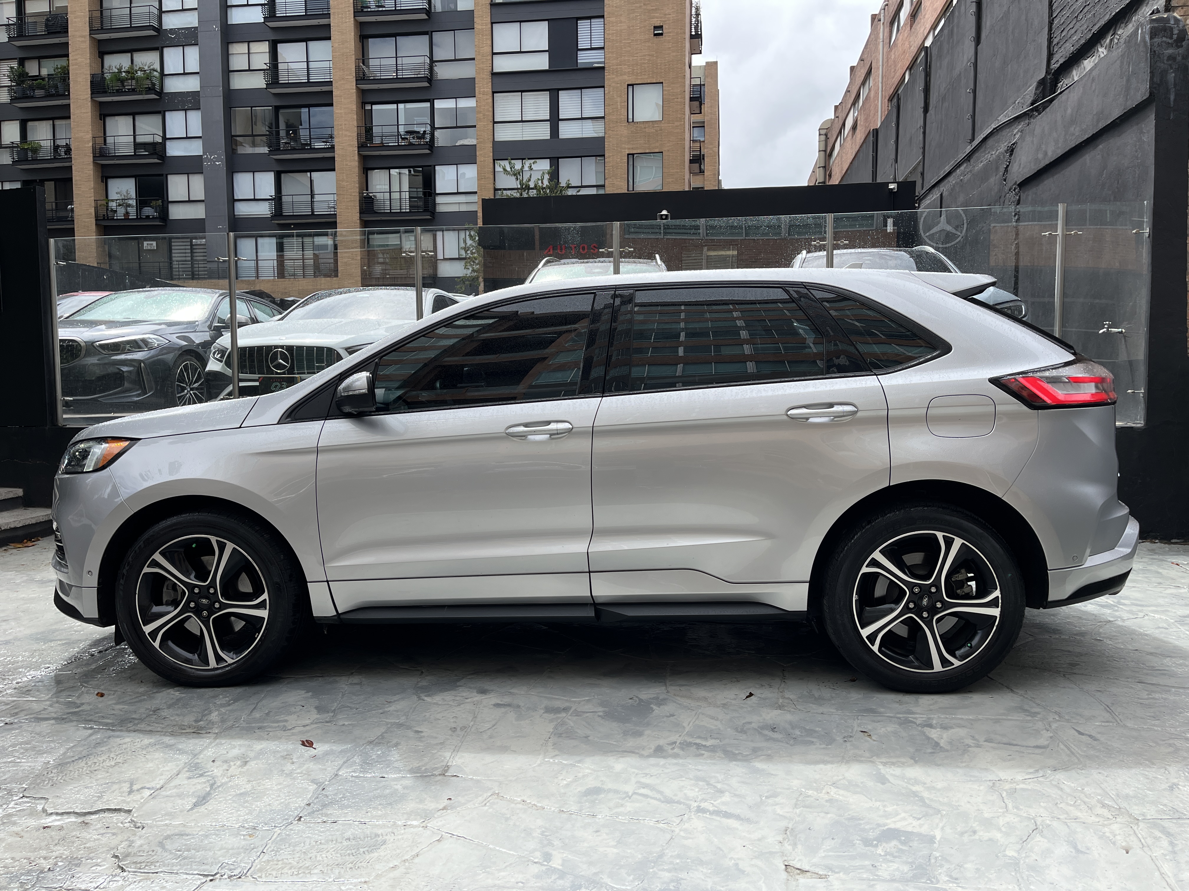 FORD EDGE ST 2019