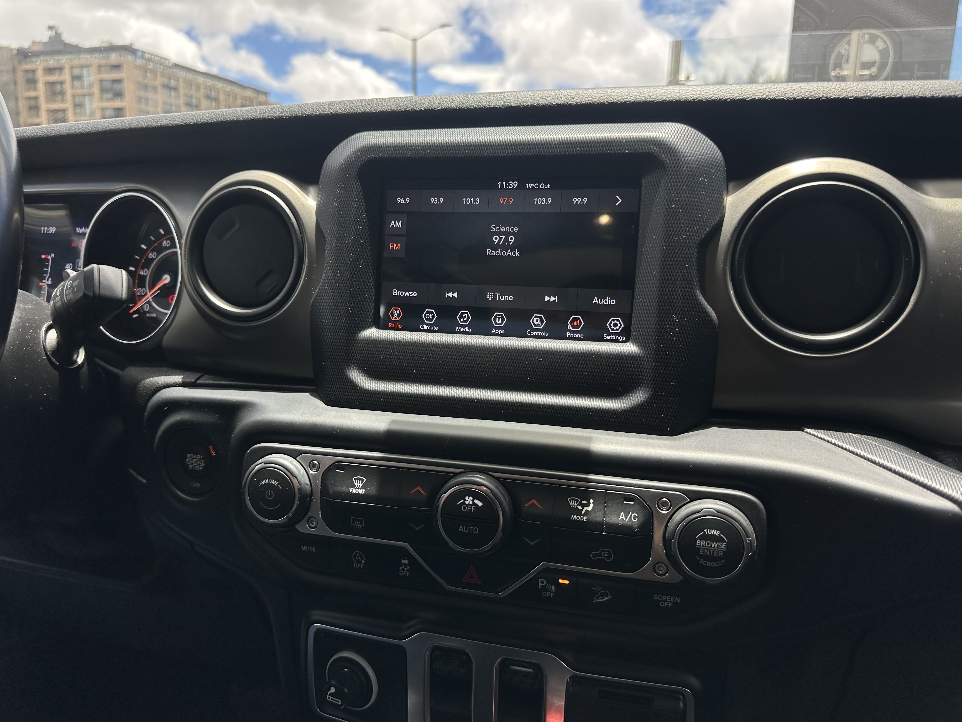 JEEP WRANGLER SPORT 2020