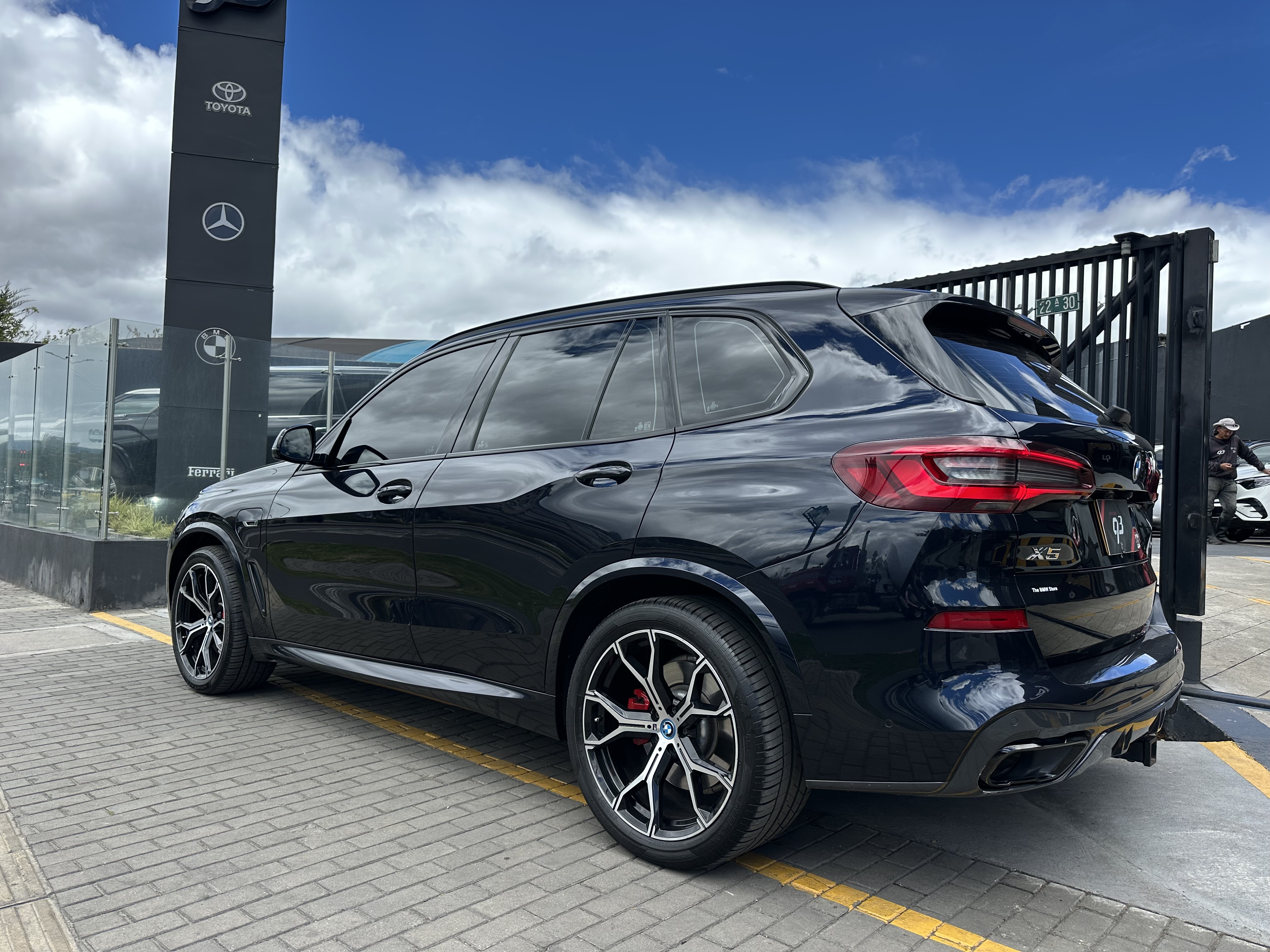 BMW X5 XDRIVE45E 2022