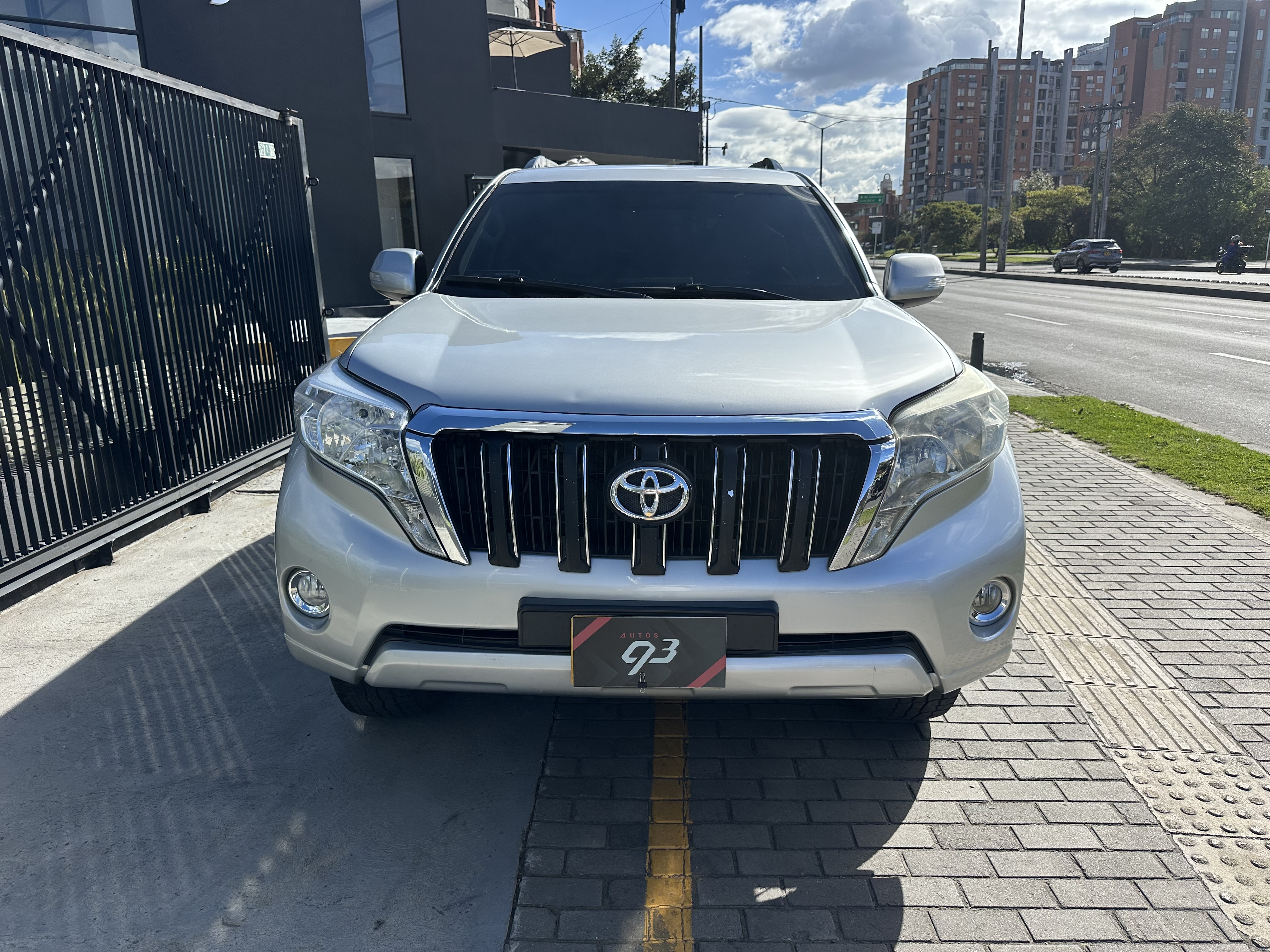 TOYOTA PRADO TX BLINDADA 2015
