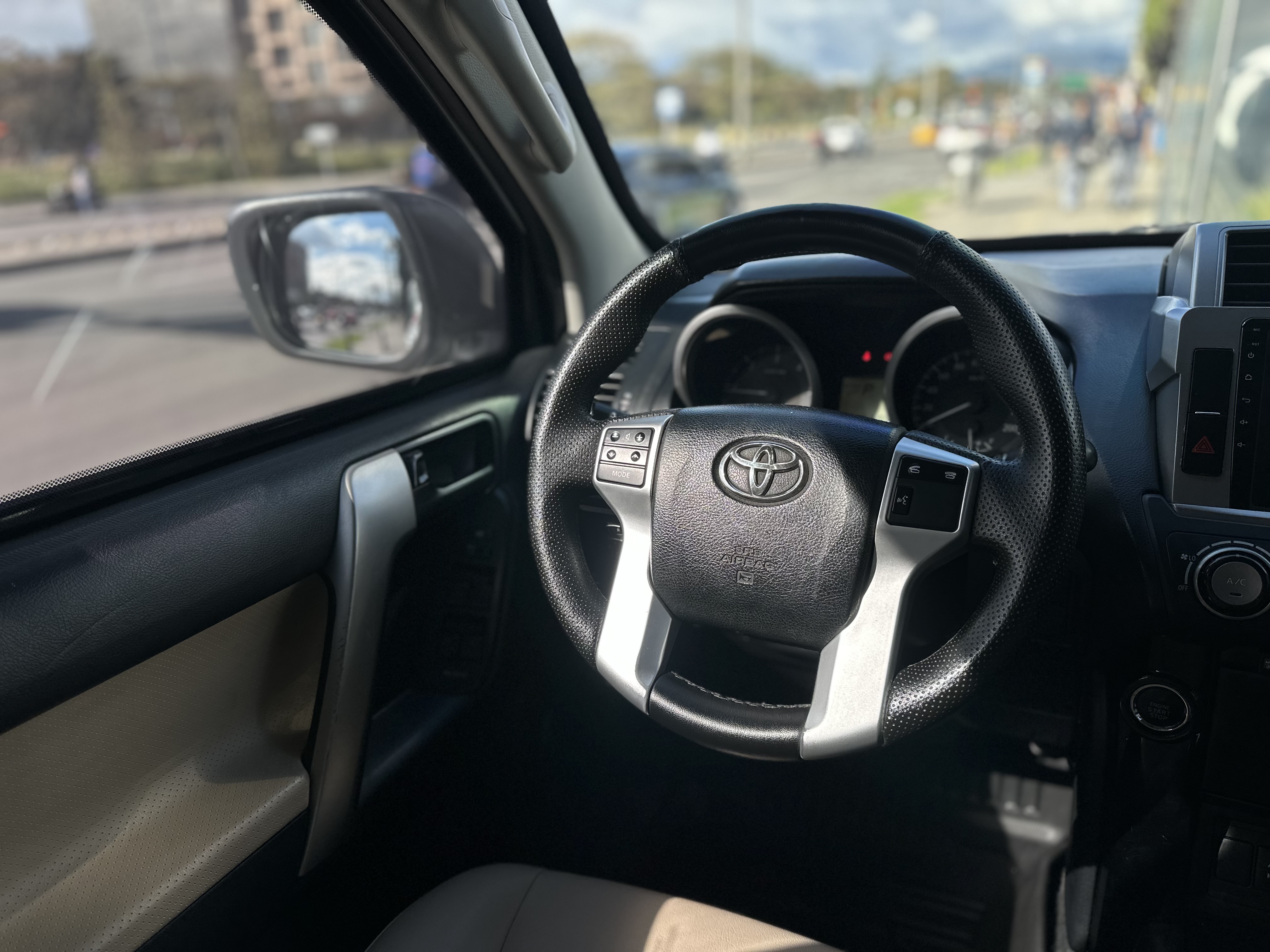 TOYOTA PRADO TX BLINDADA 2015