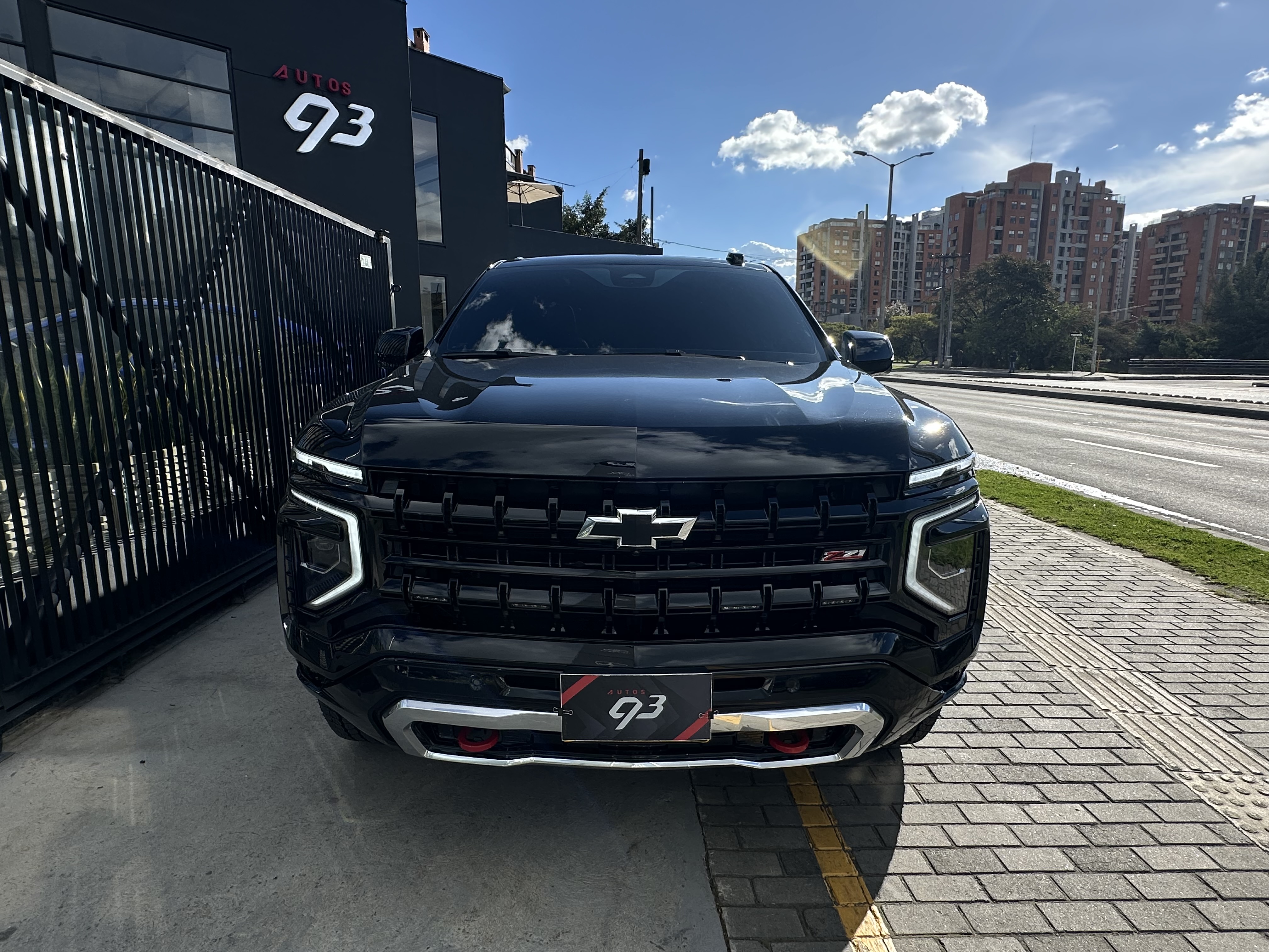 CHEVROLET TAHOE Z71 2025