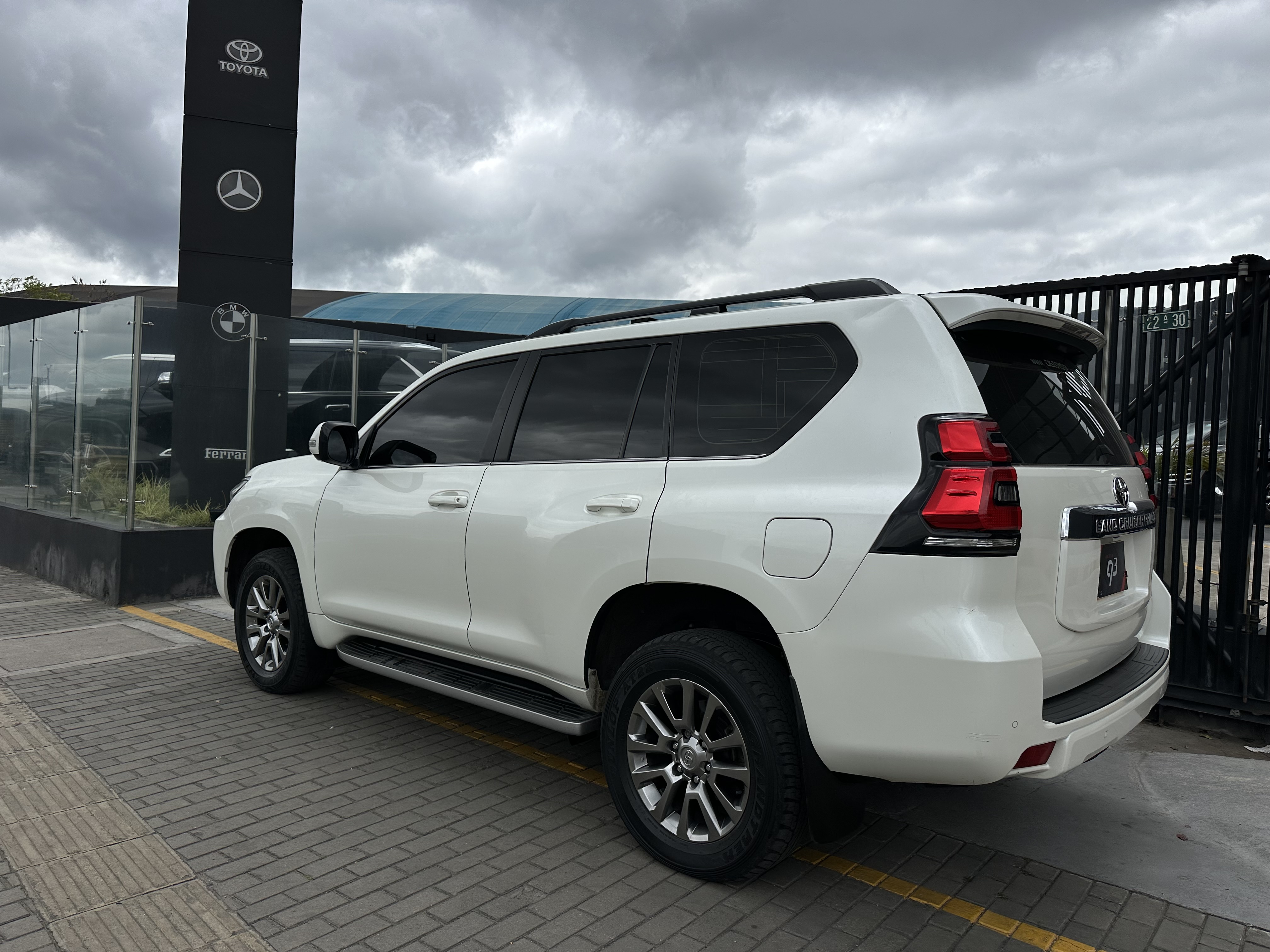 TOYOTA PRADO VX 2020
