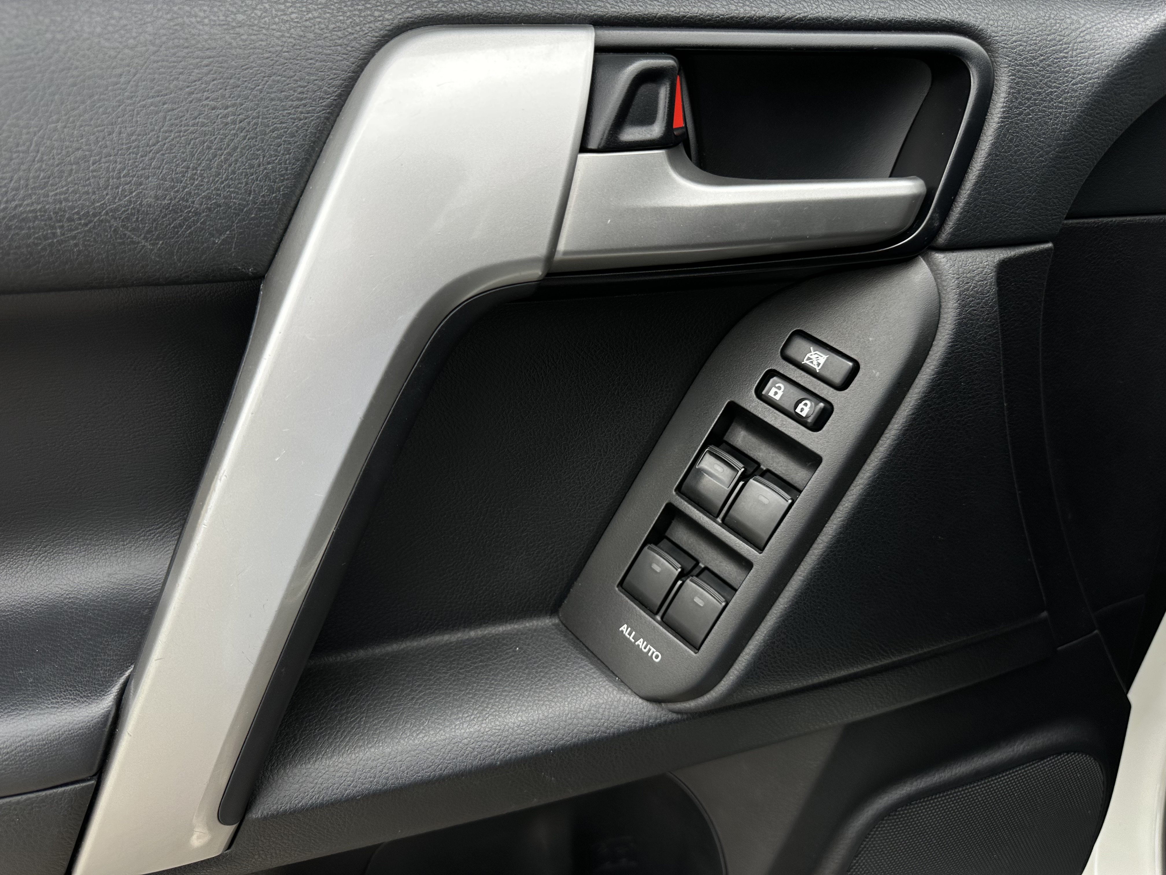 TOYOTA PRADO VX 2020