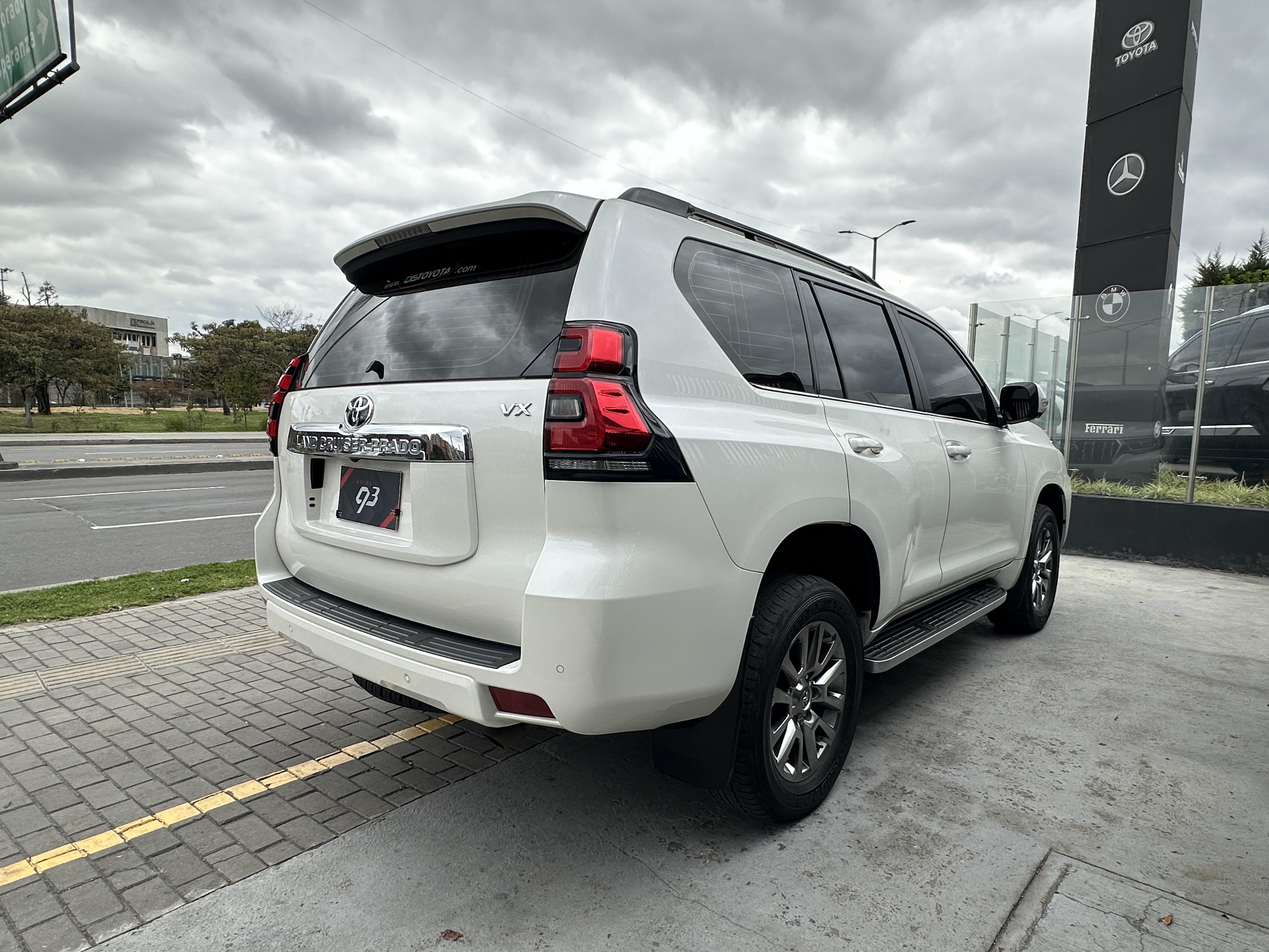TOYOTA PRADO VX 2020