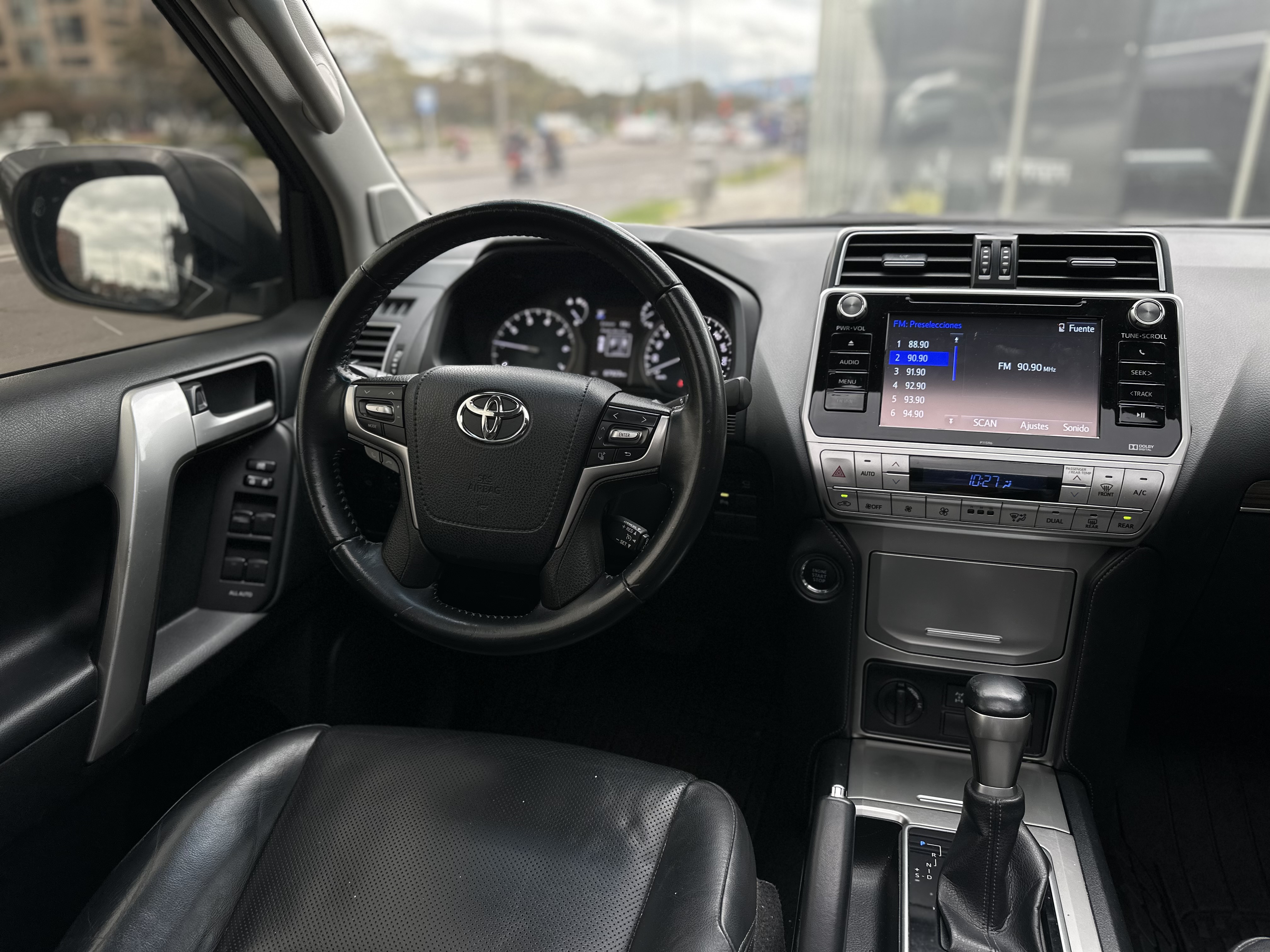 TOYOTA PRADO VX 2020