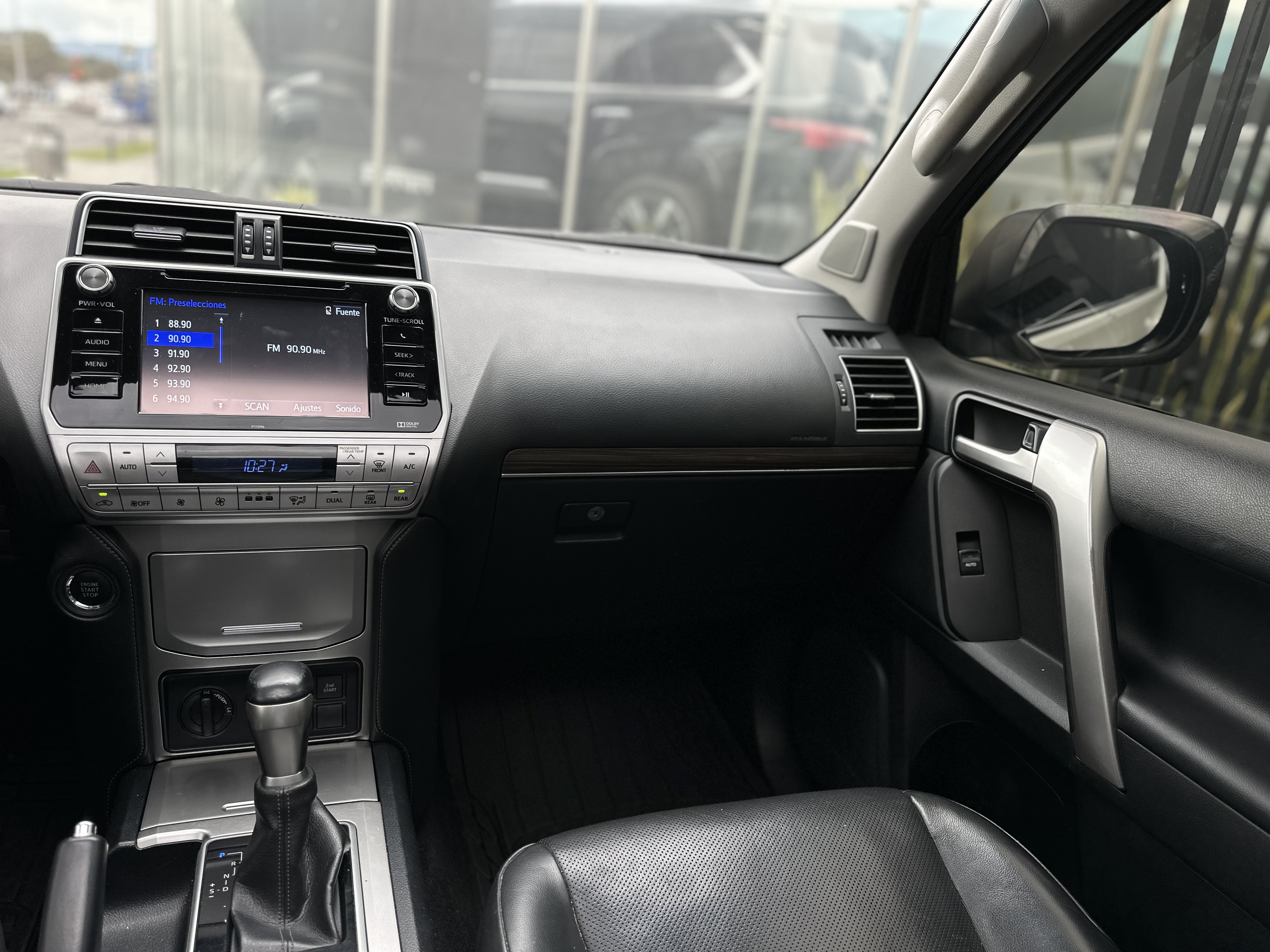 TOYOTA PRADO VX 2020