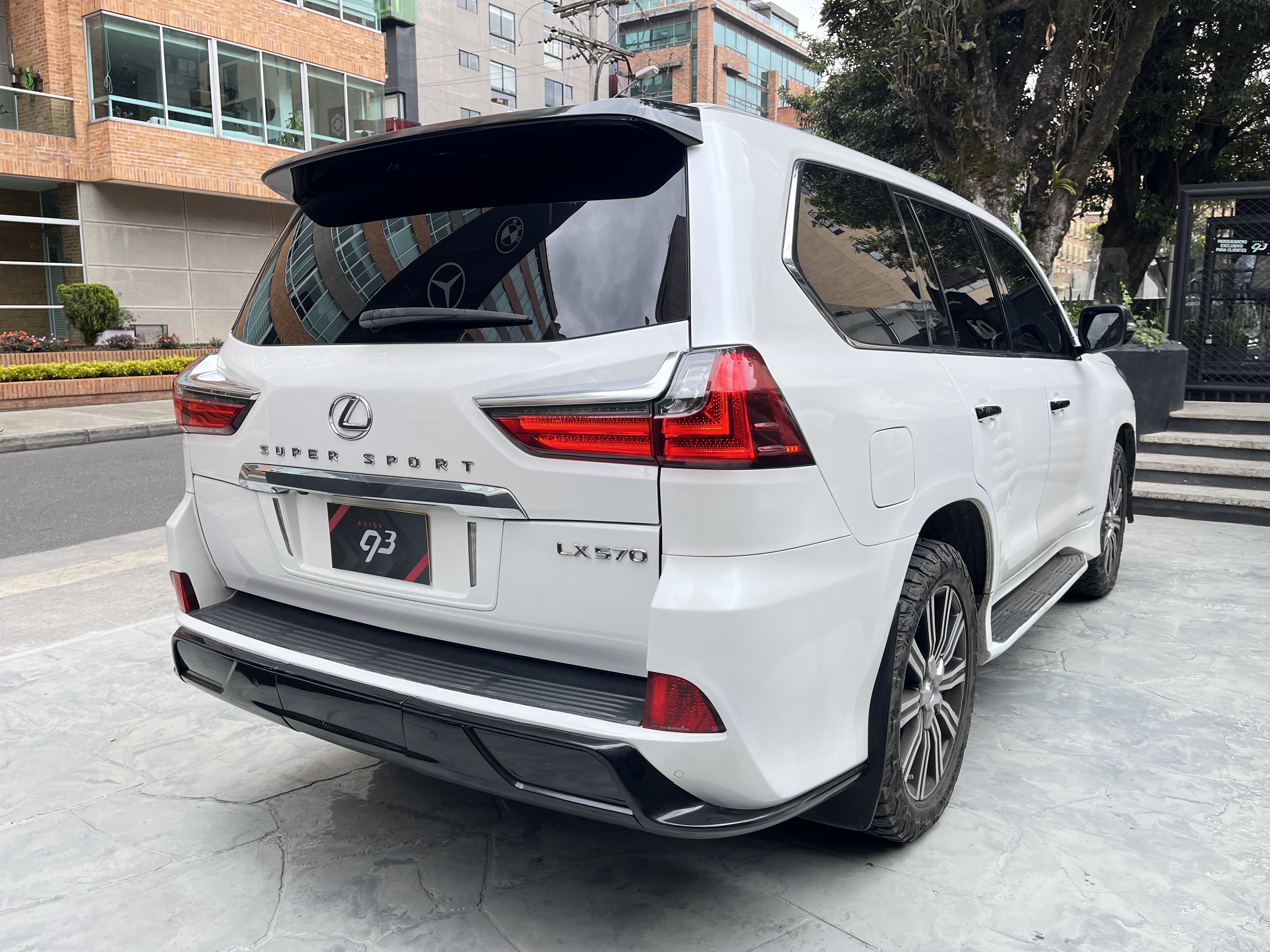 LEXUS LX570 SUPER SPORT 2017