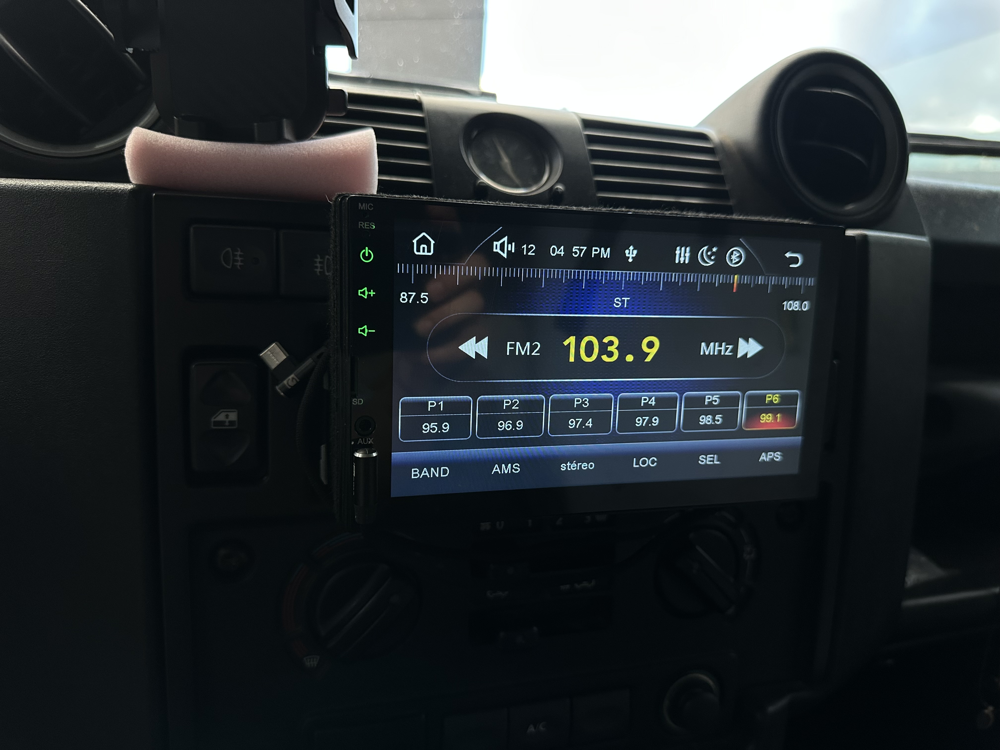LAND ROVER DEFENDER HCPU 2008