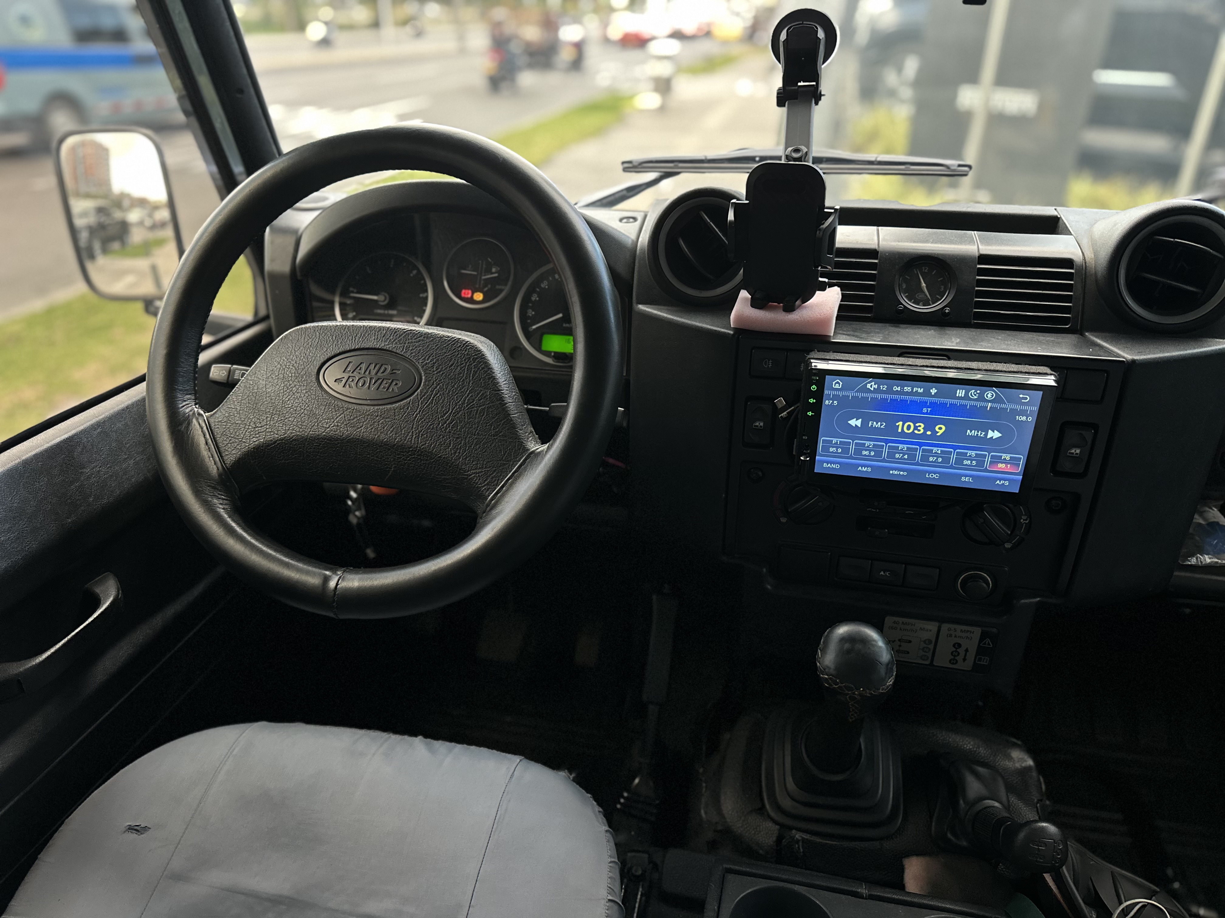 LAND ROVER DEFENDER HCPU 2008