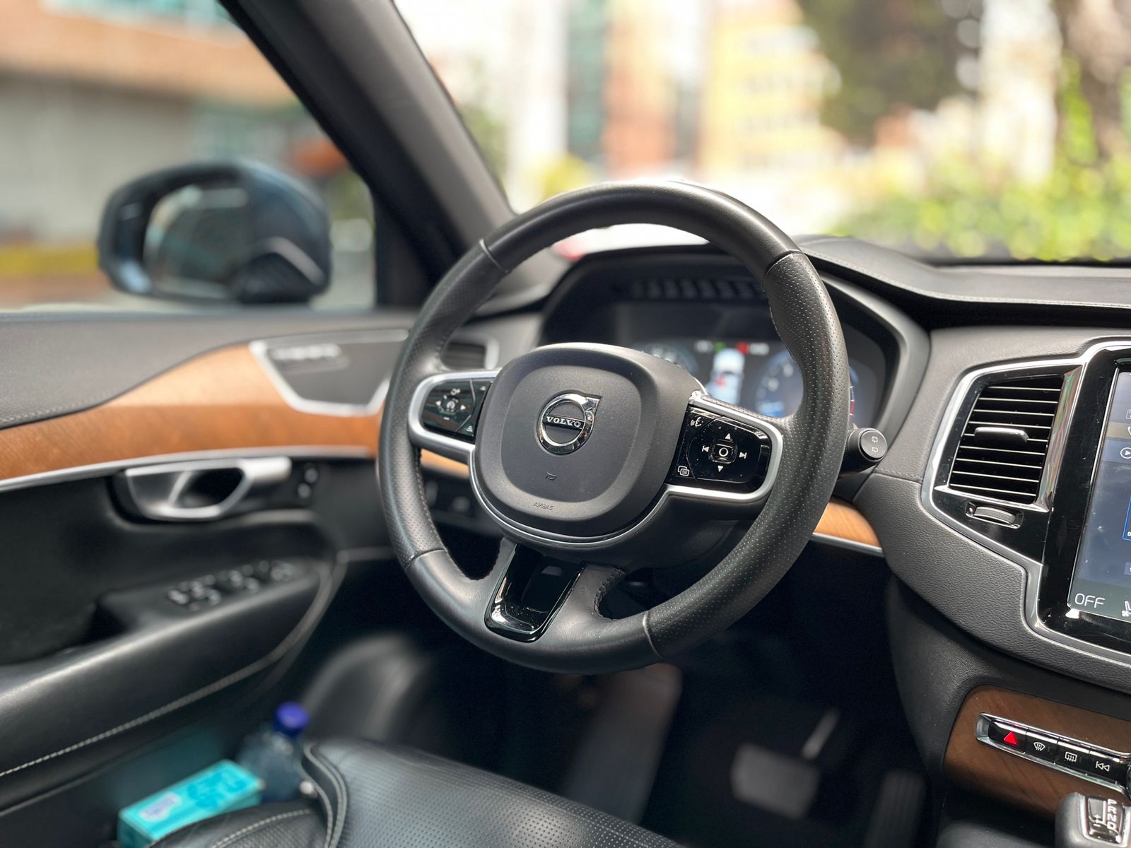 VOLVO XC90 2019