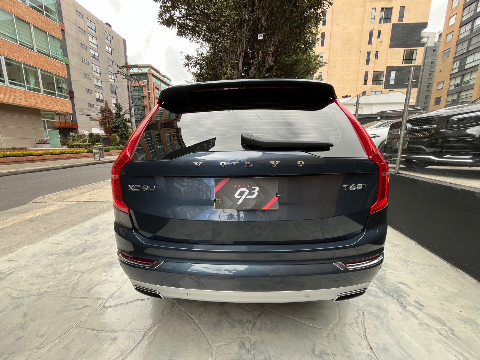 VOLVO XC90 2019