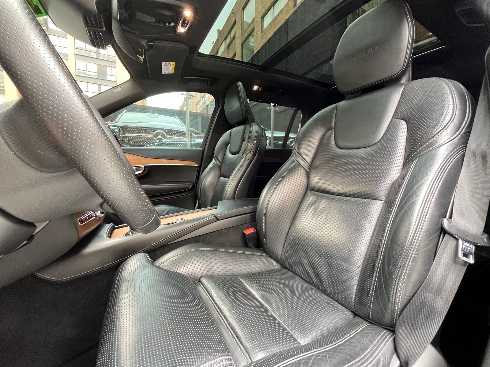 VOLVO XC90 2019
