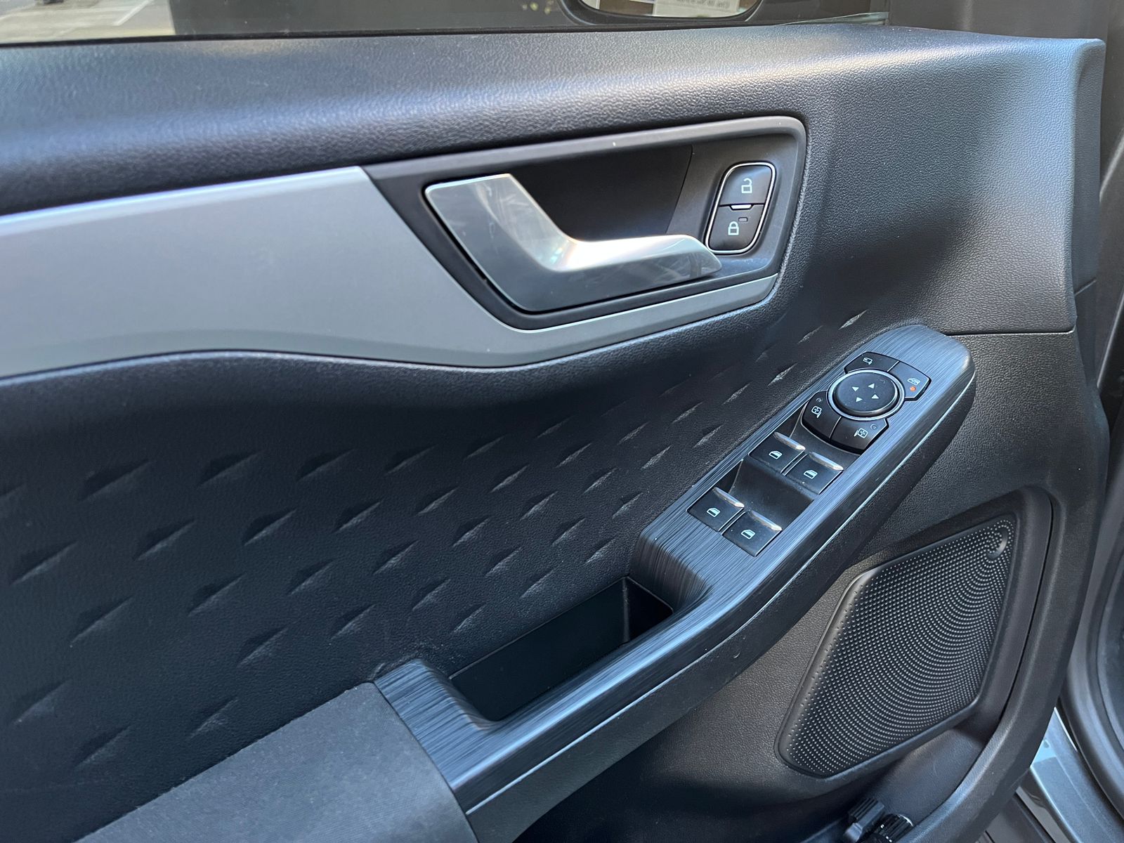 FORD ESCAPE SE 2021