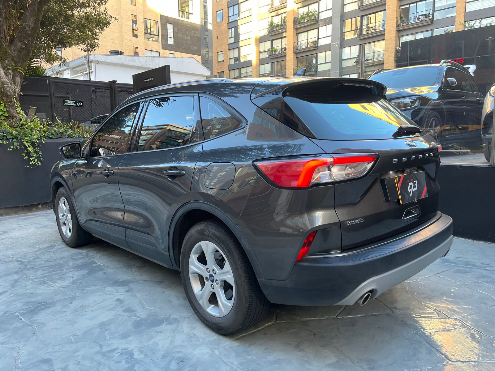 FORD ESCAPE SE 2021