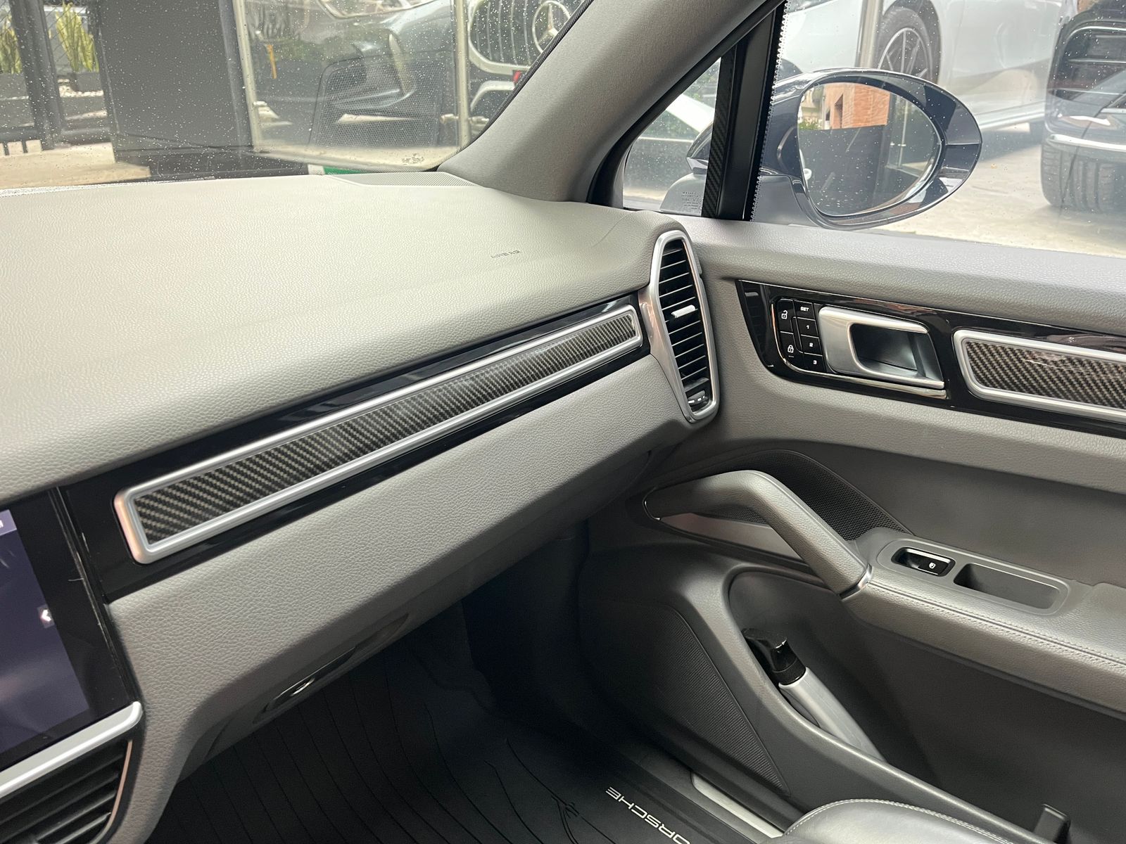 PORSCHE CAYENNE 2020