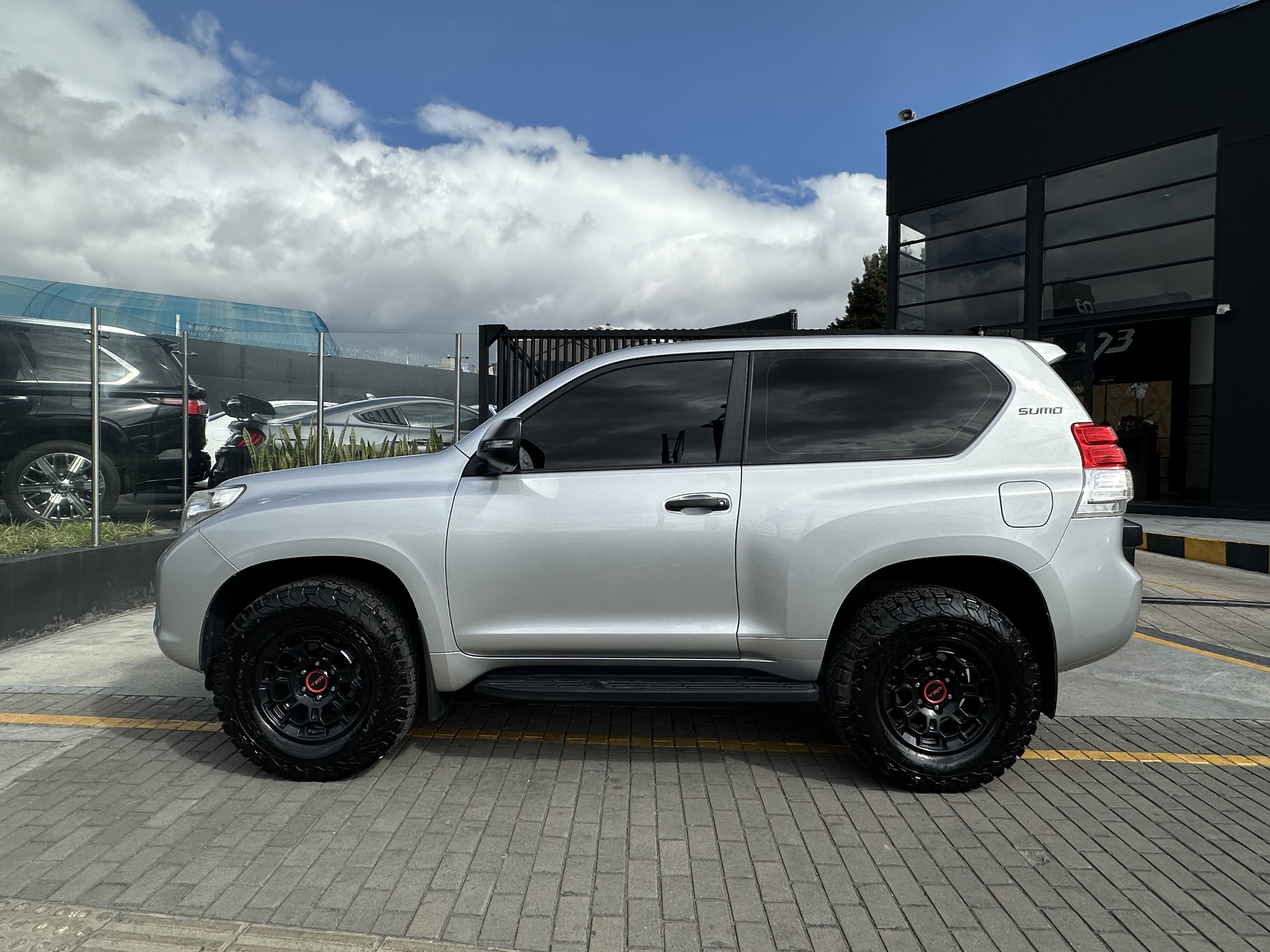 TOYOTA PRADO TX SUMO 2013