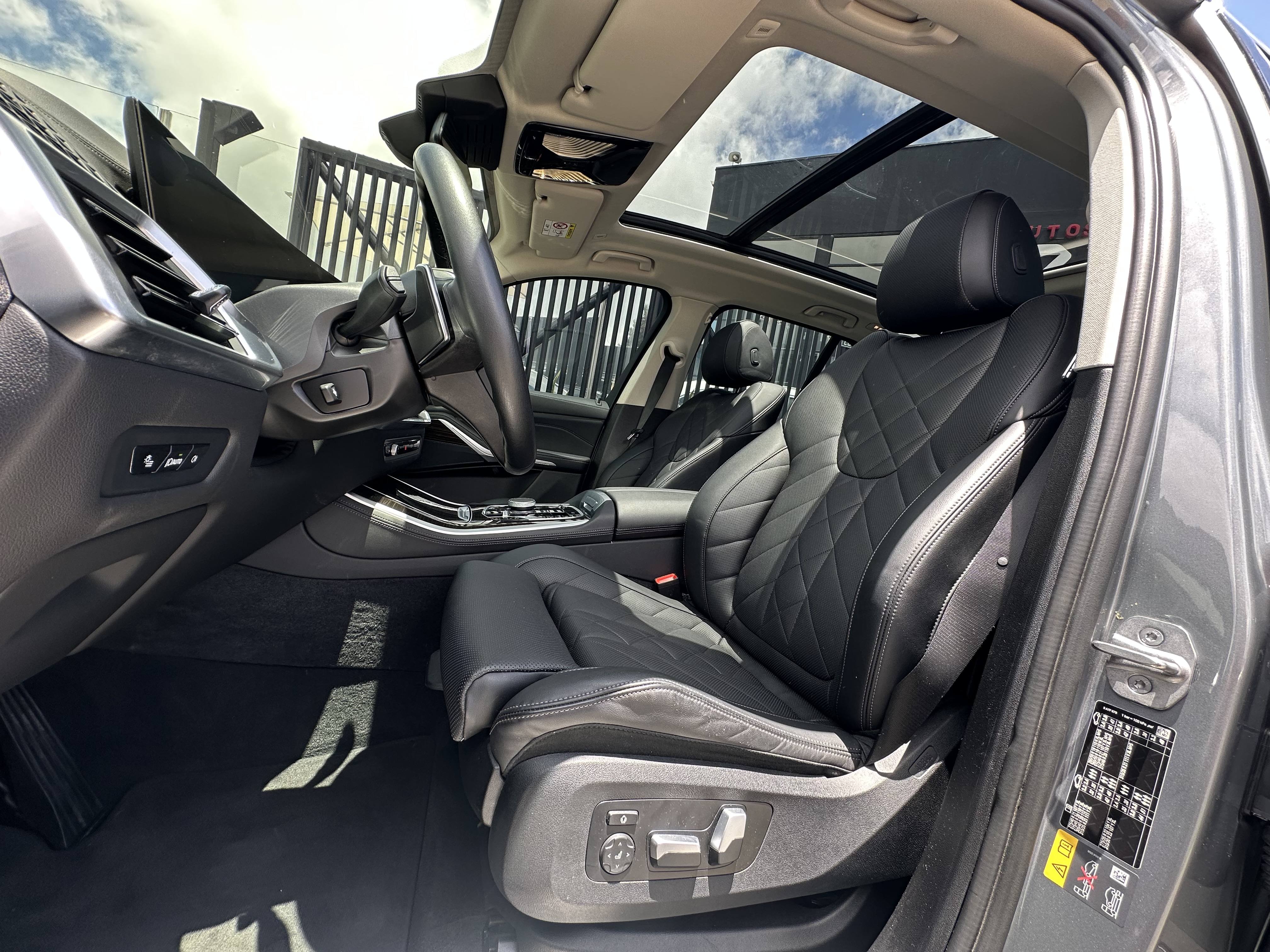 BMW X5 XDRIVE50E 2024