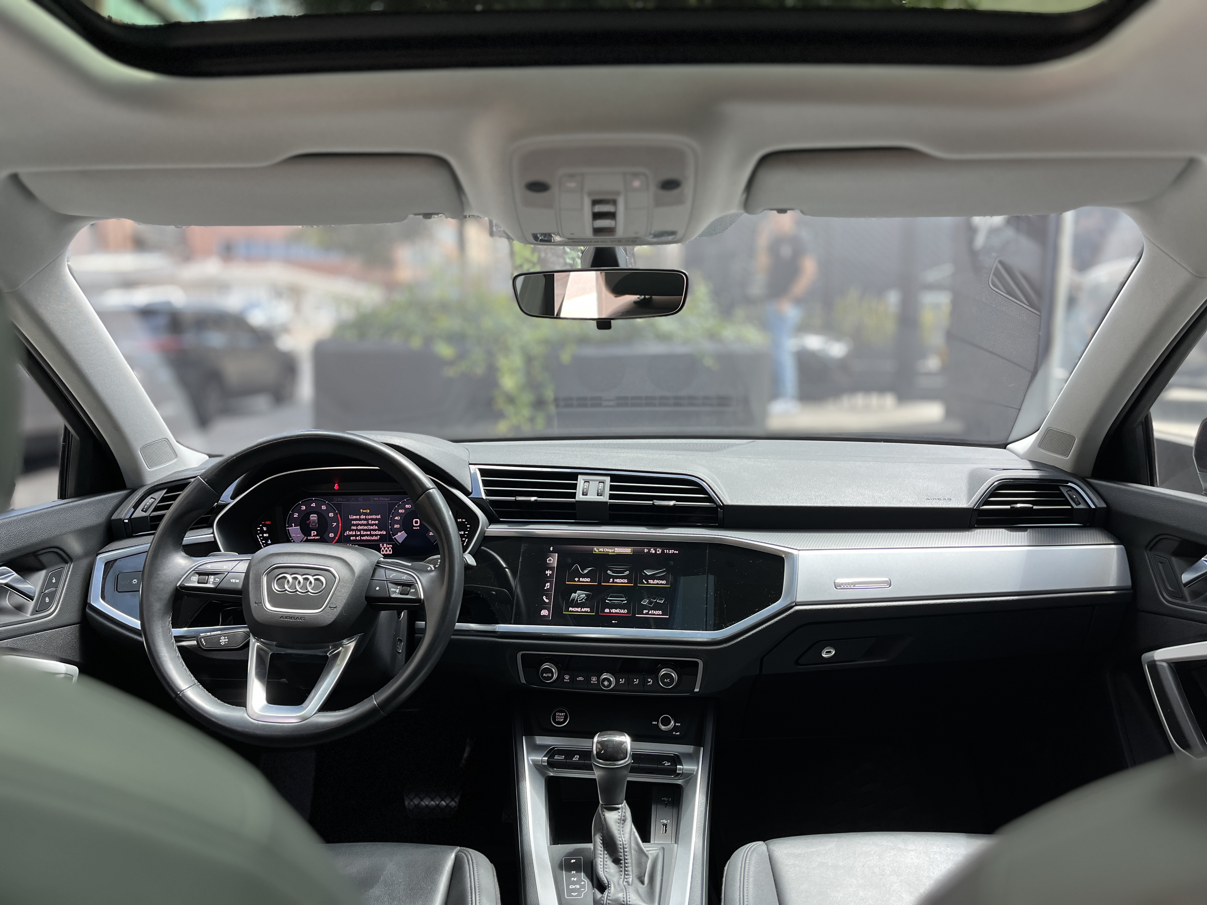 AUDI Q3 2021
