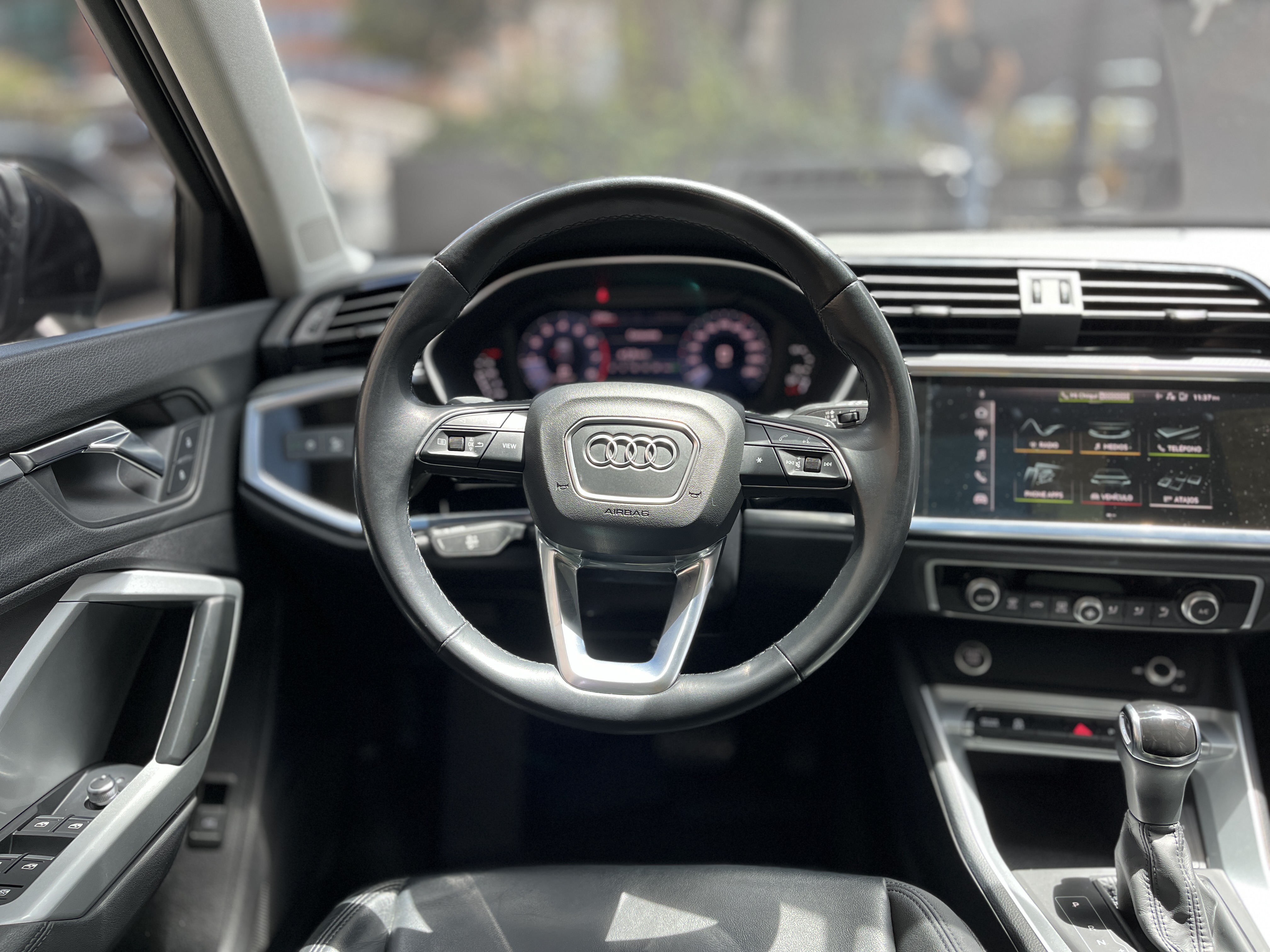AUDI Q3 2021