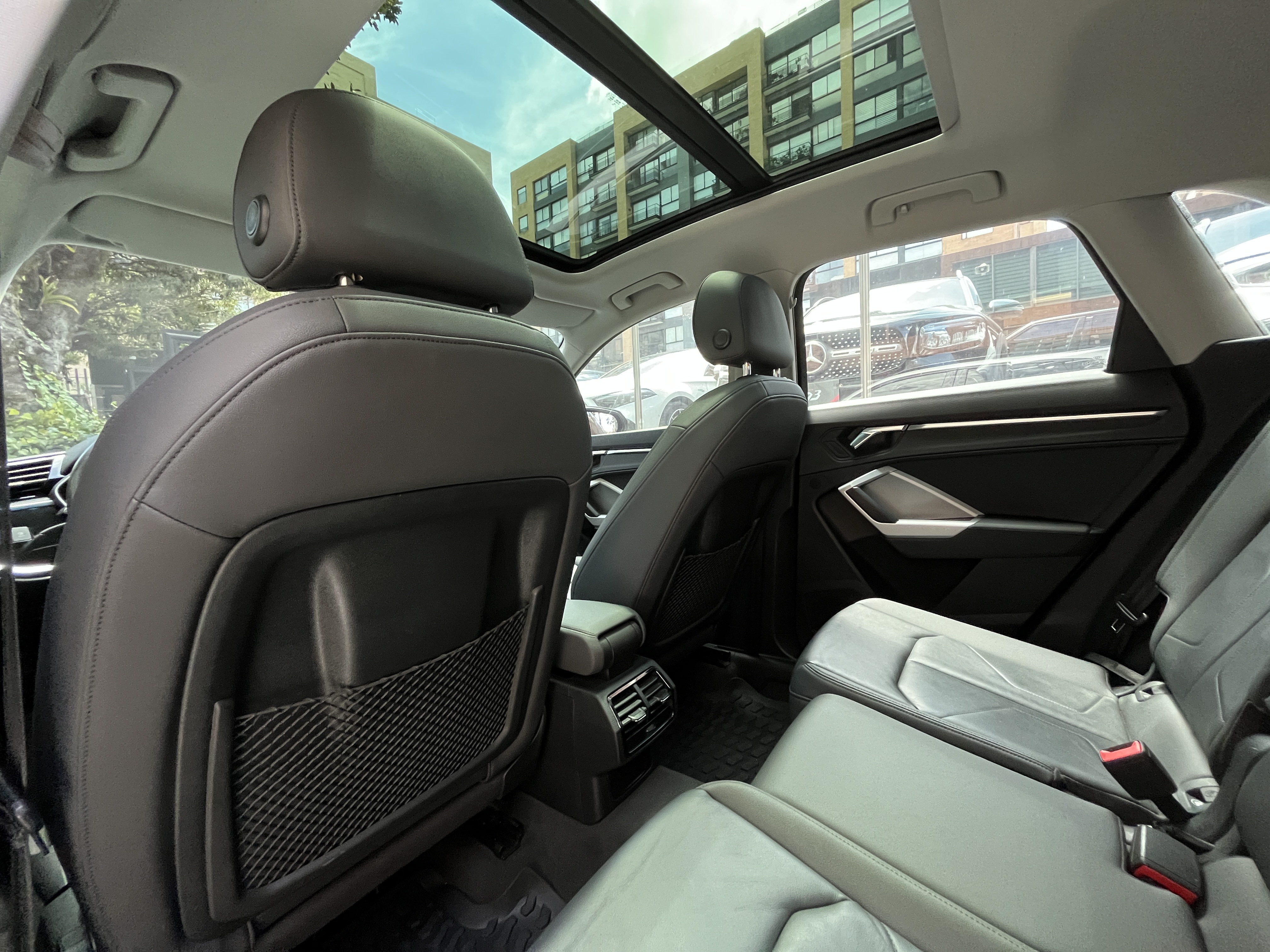 AUDI Q3 2021
