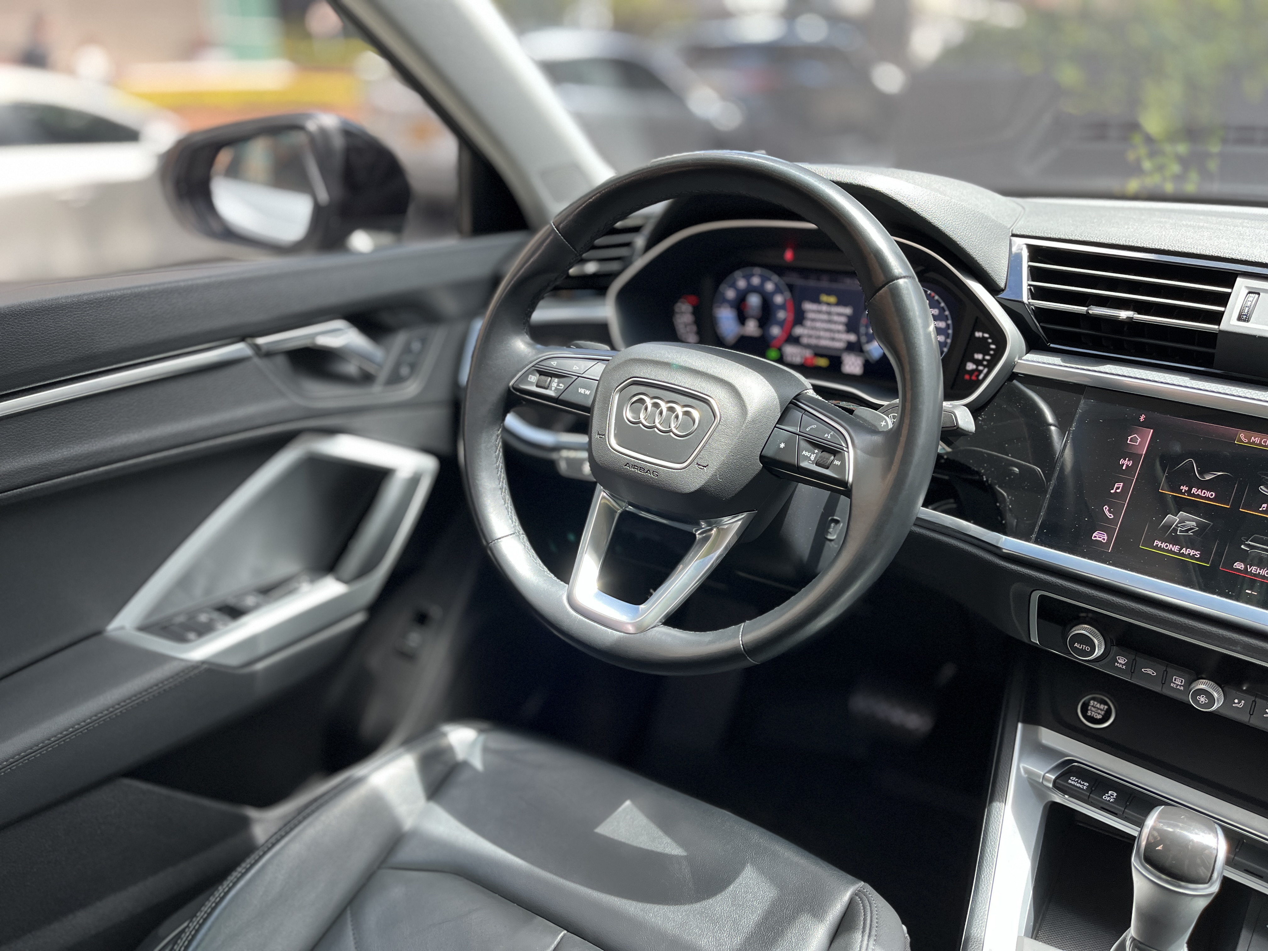 AUDI Q3 2021