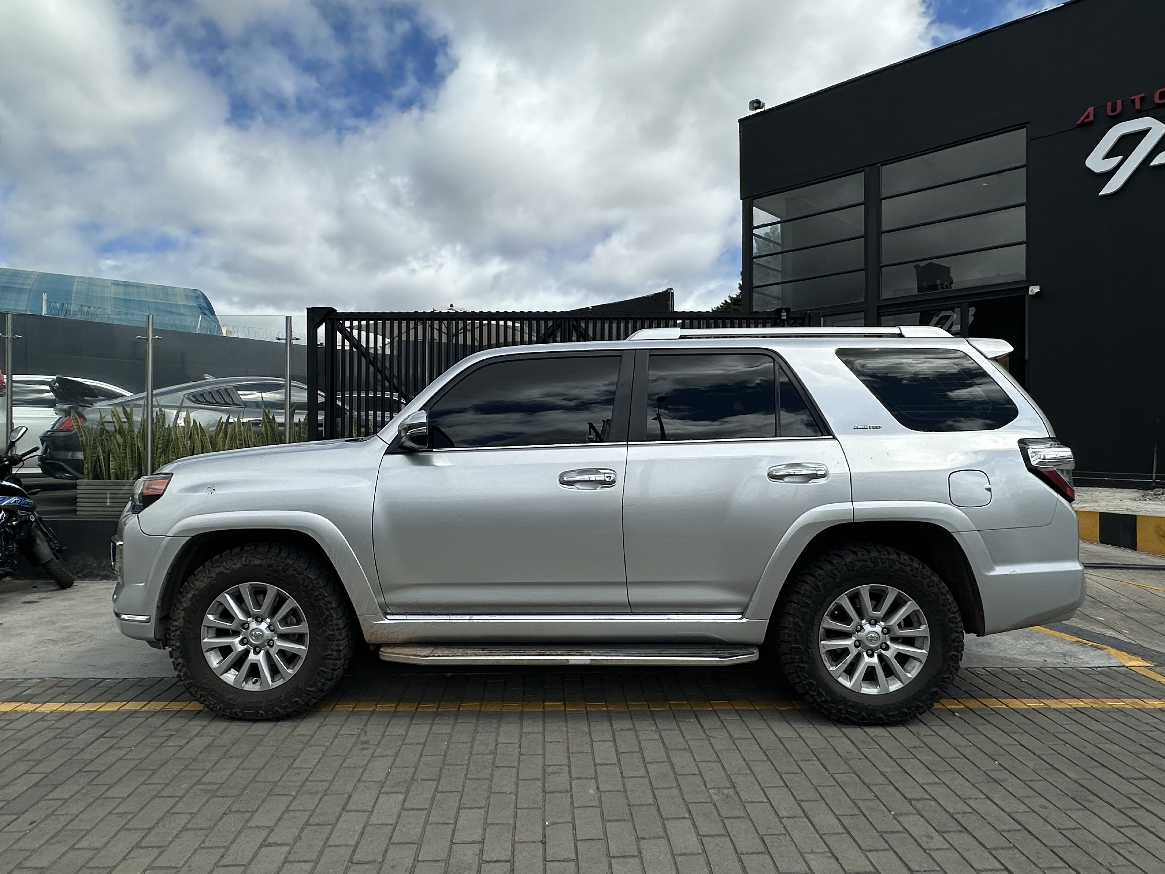 TOYOTA 4 RUNNER LIMITED 2018