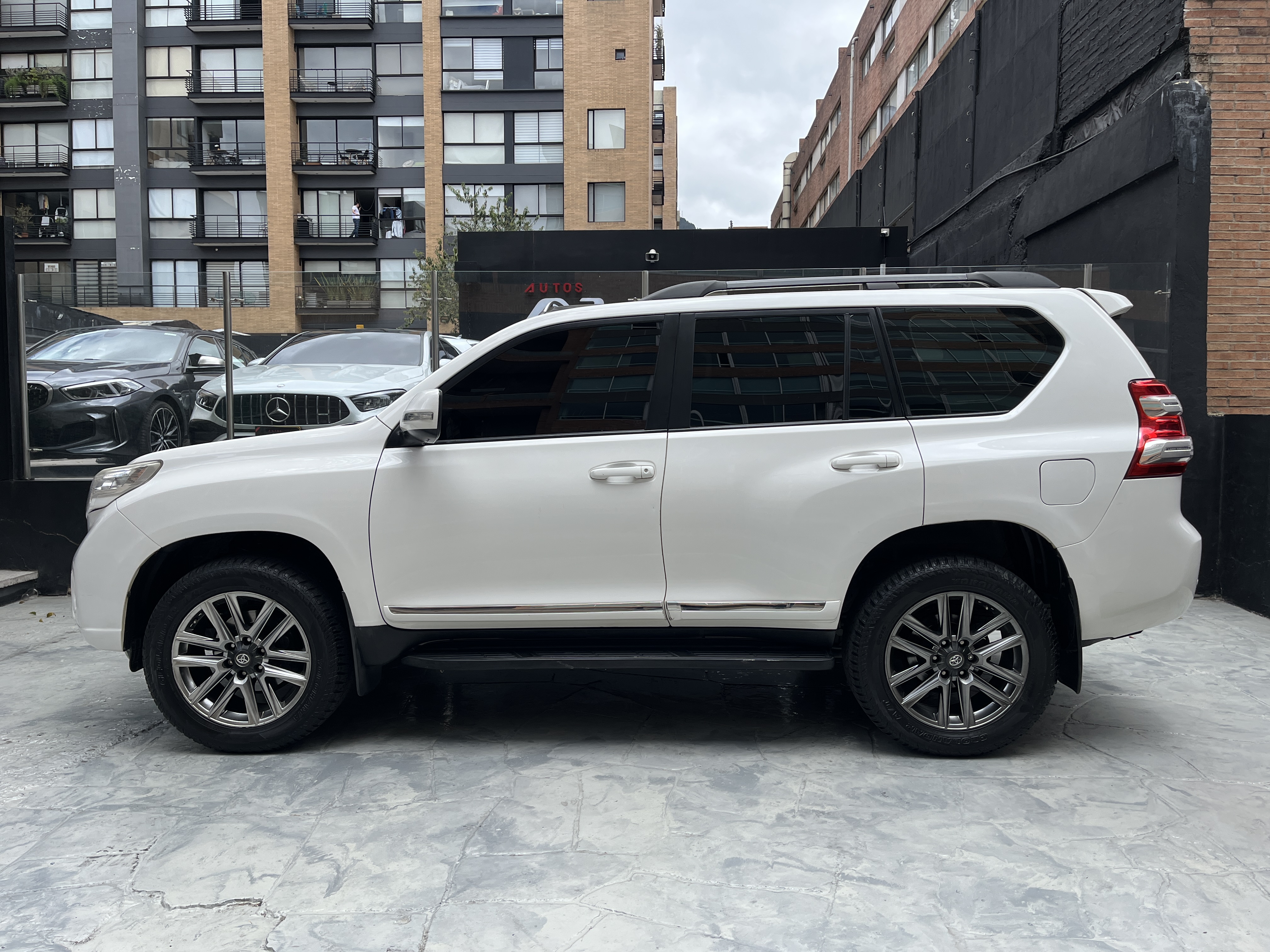 TOYOTA PRADO TX 2014