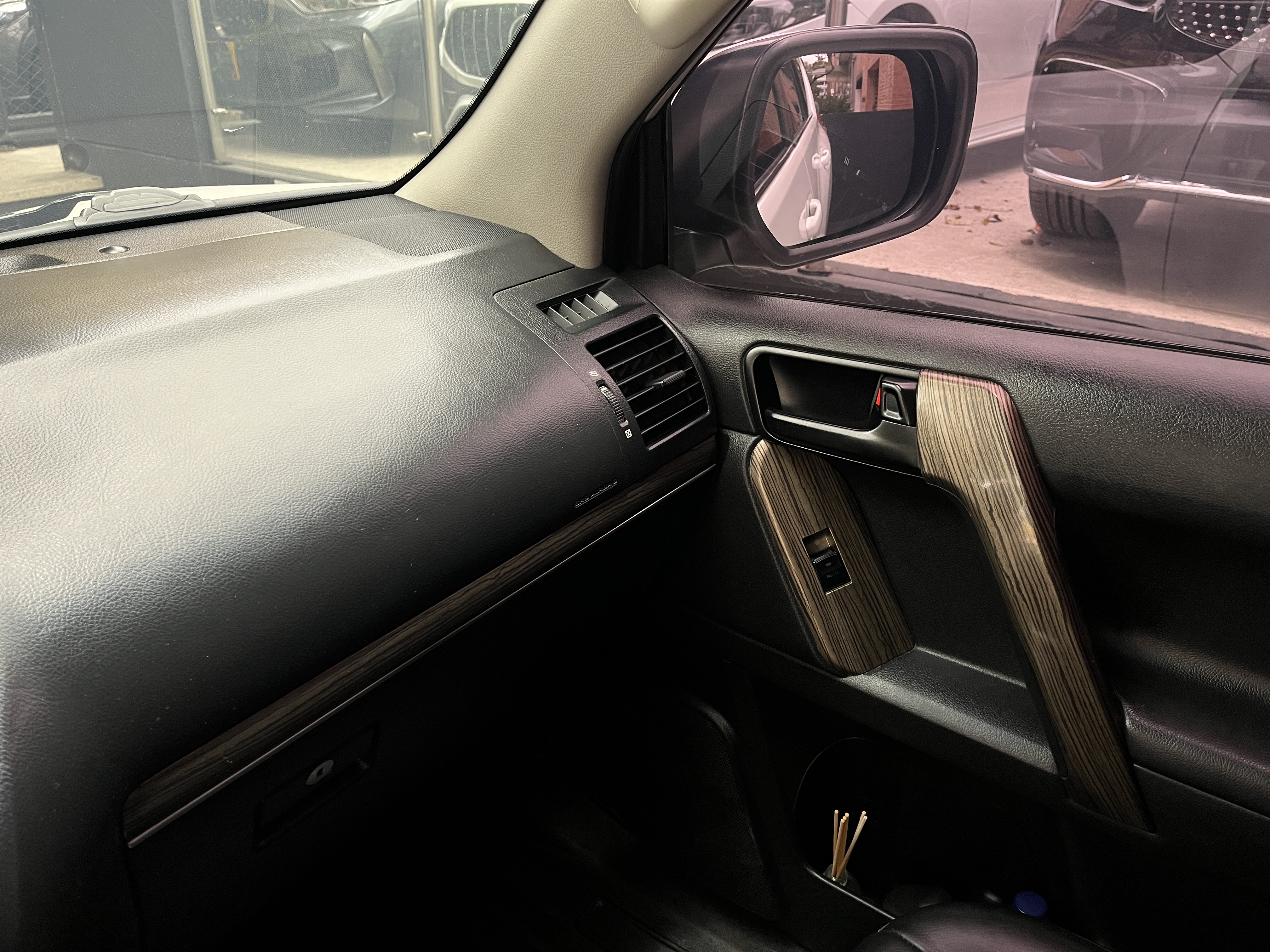 TOYOTA PRADO TX 2014