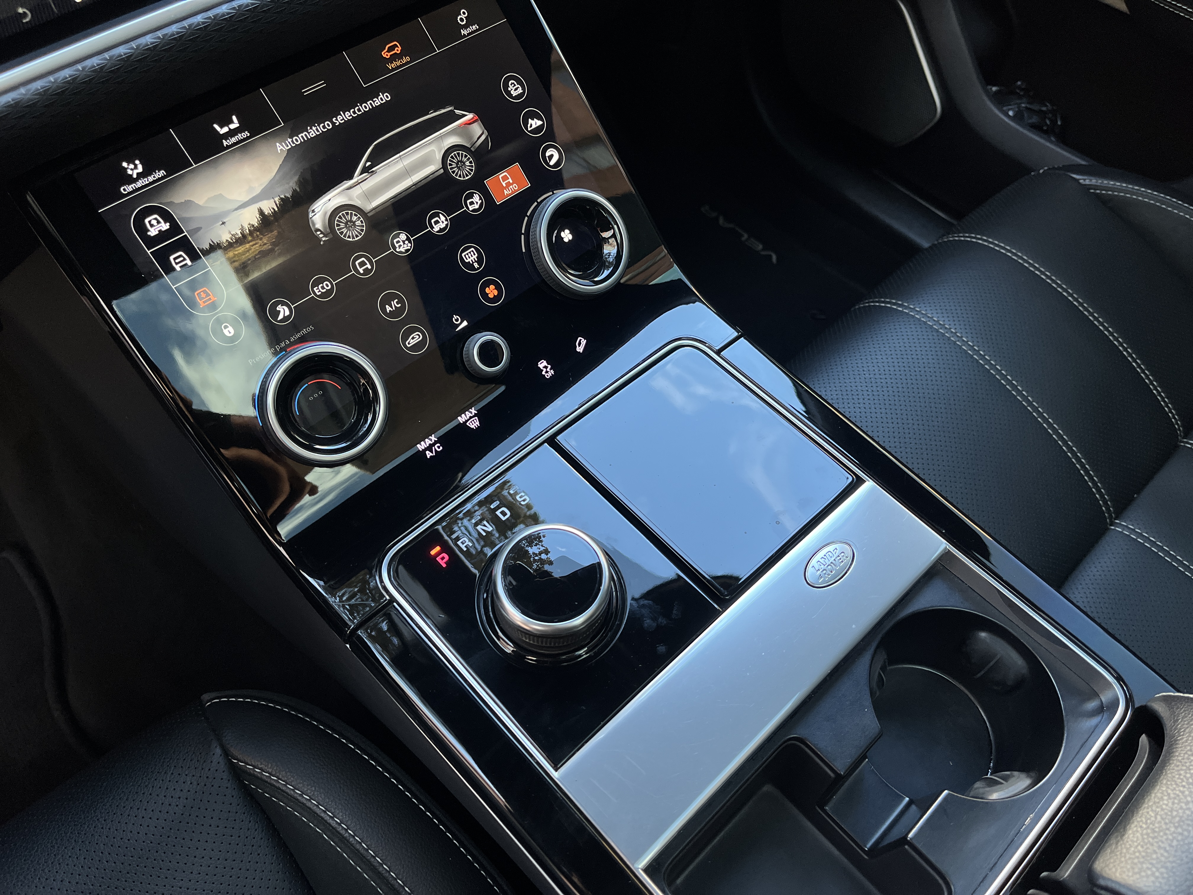 LAND ROVER VELAR 2020