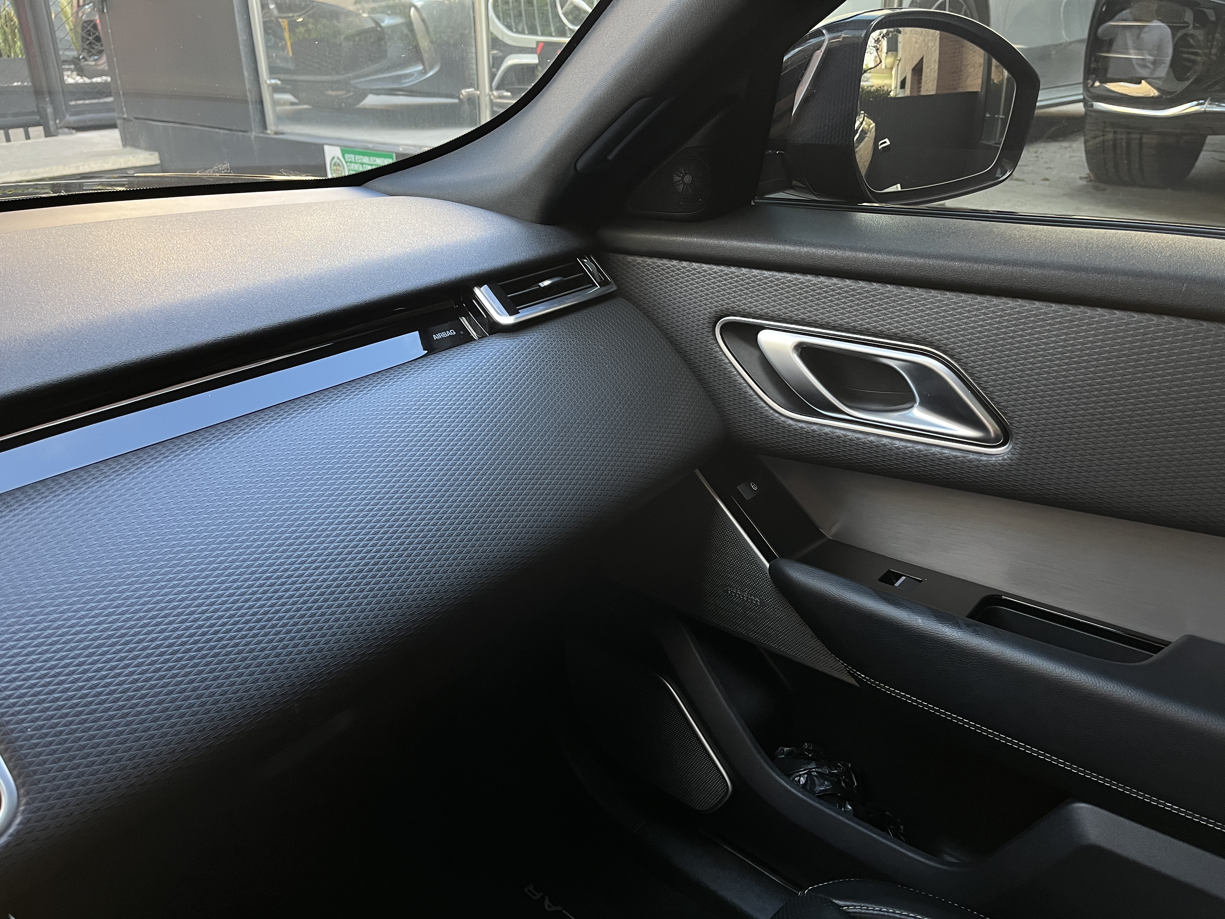 LAND ROVER VELAR 2020