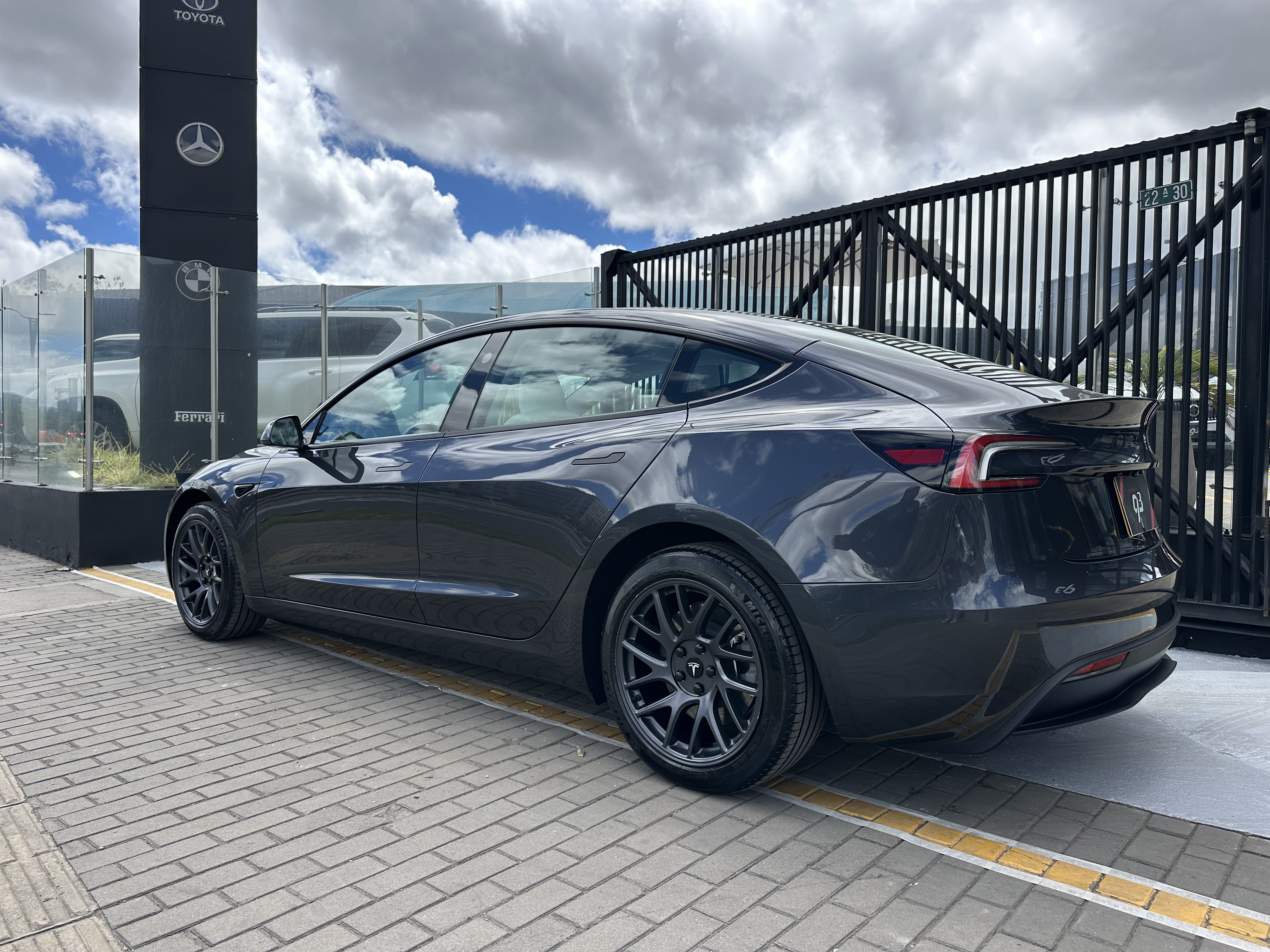 TESLA MODEL 3 2026