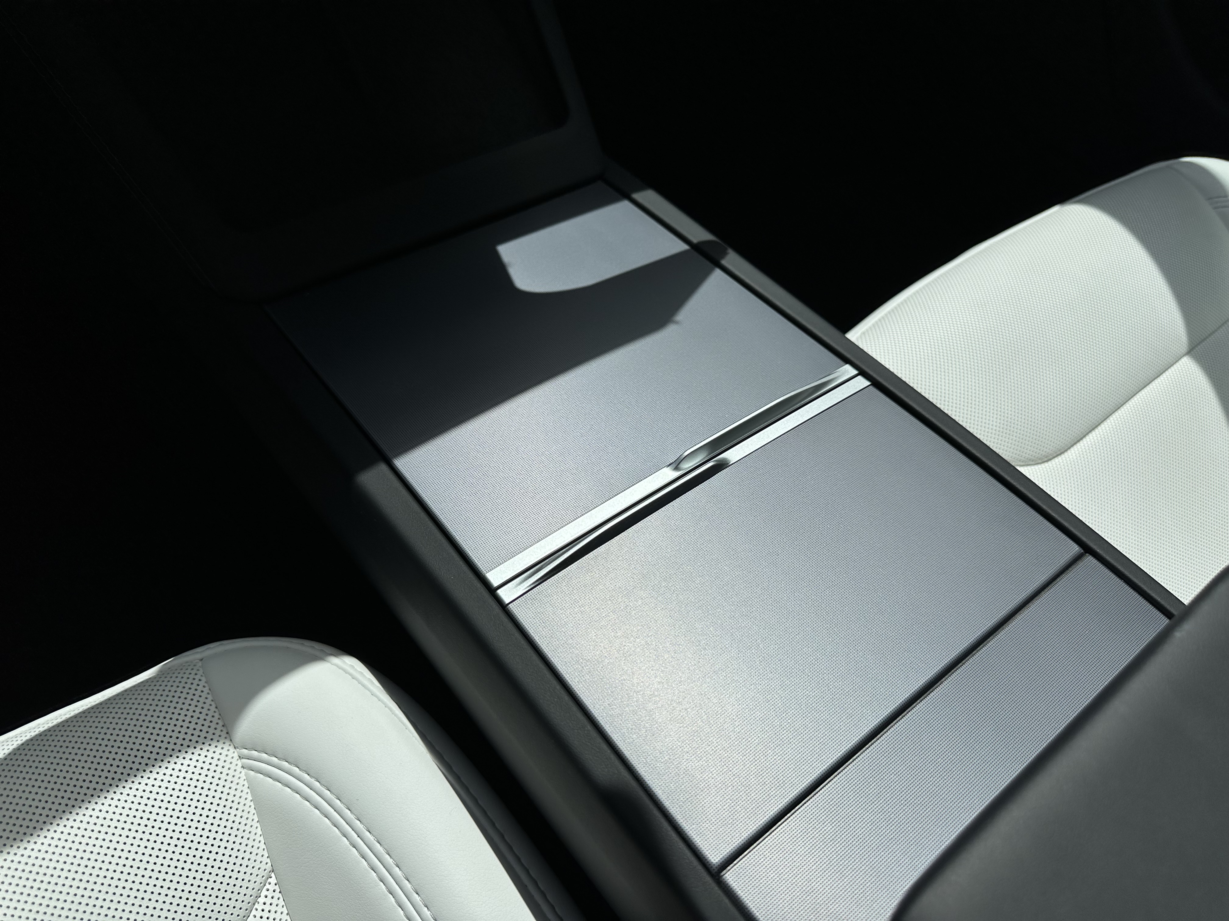TESLA MODEL 3 2026