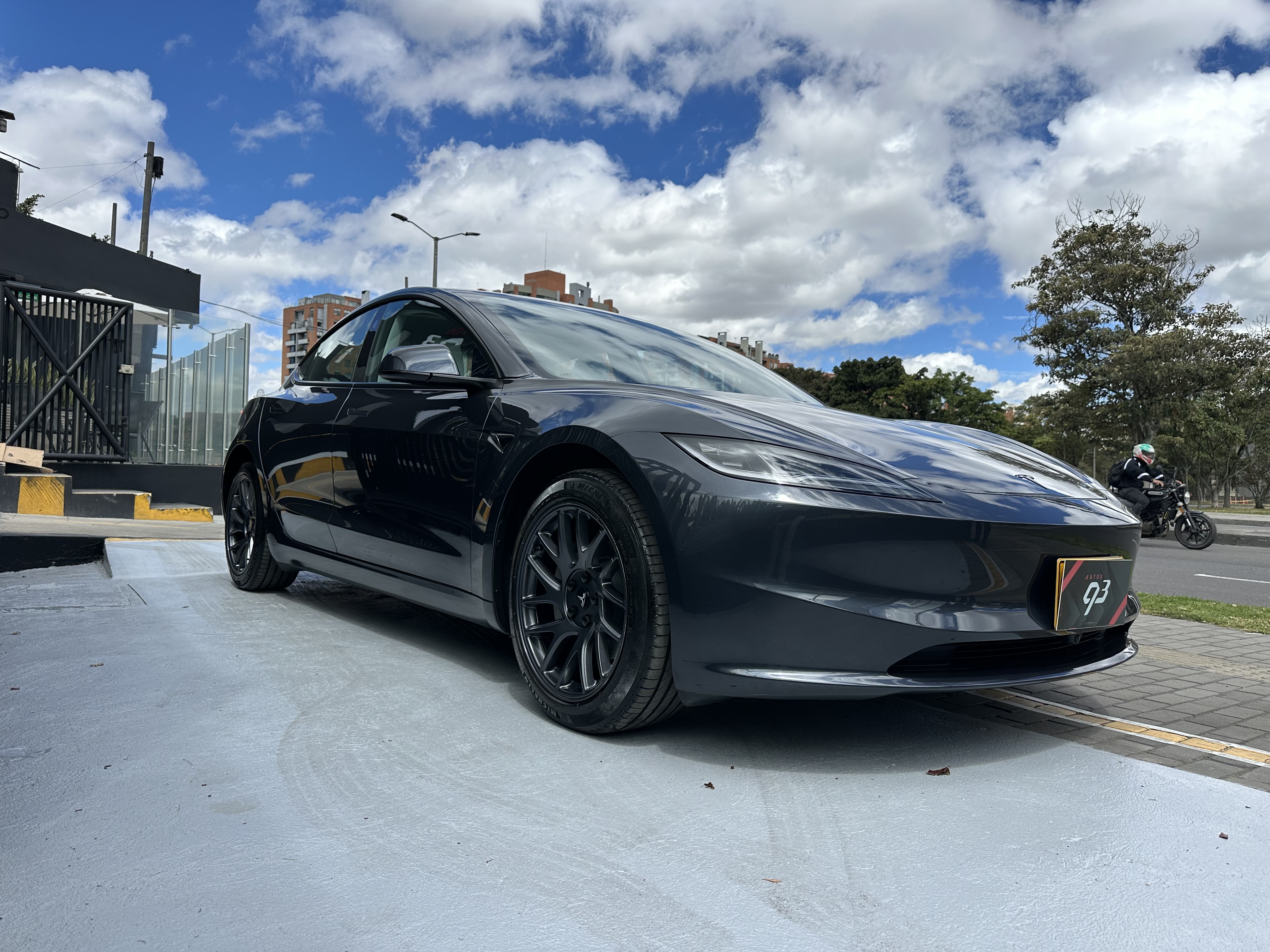 TESLA MODEL 3 2026