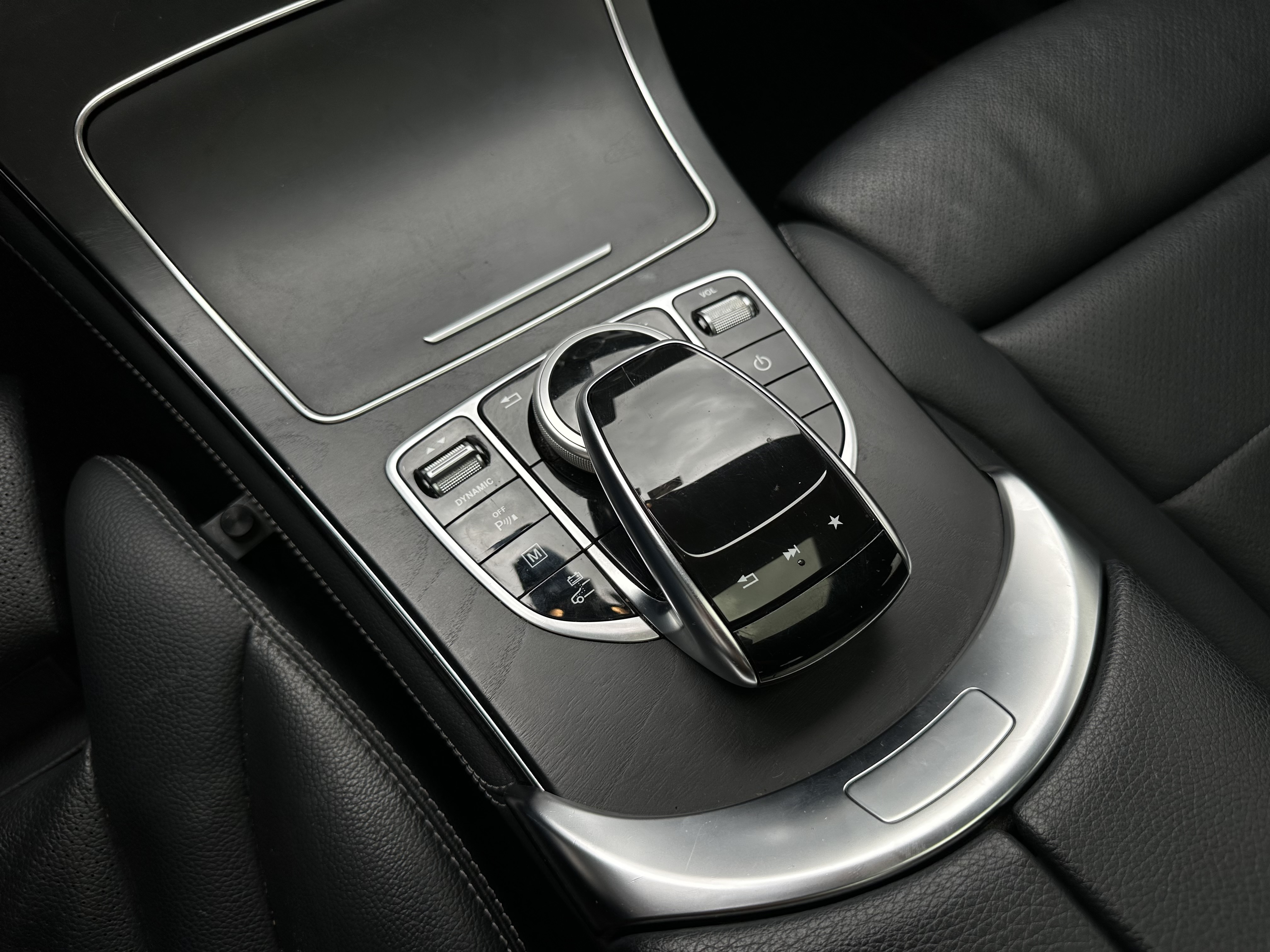 MERCEDES-BENZ GLC 350E 4MATIC 2019
