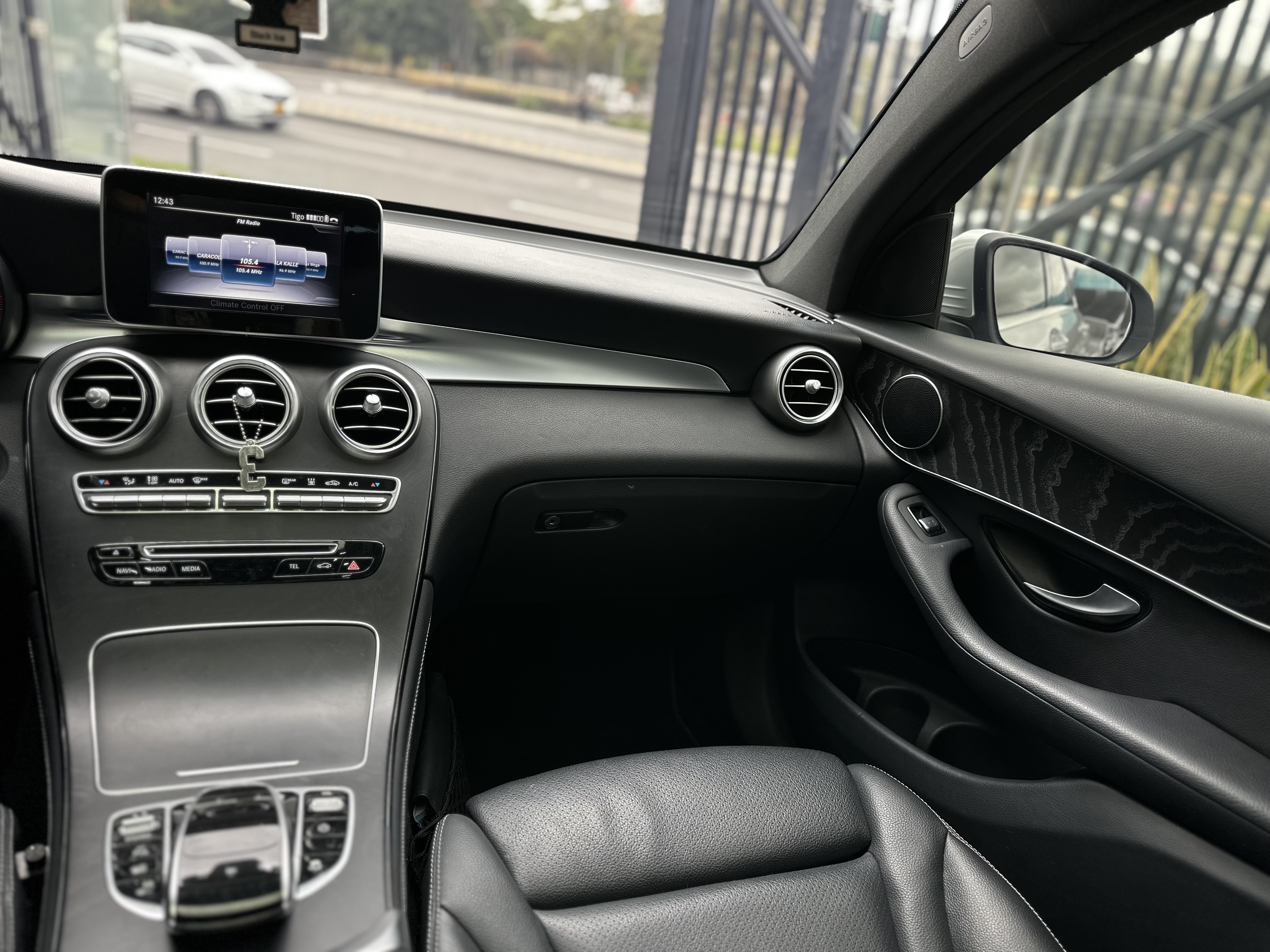 MERCEDES-BENZ GLC 350E 4MATIC 2019