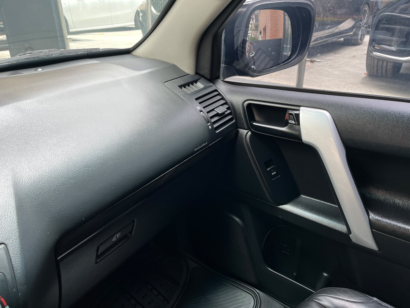 TOYOTA PRADO TX BLINDADA 2014
